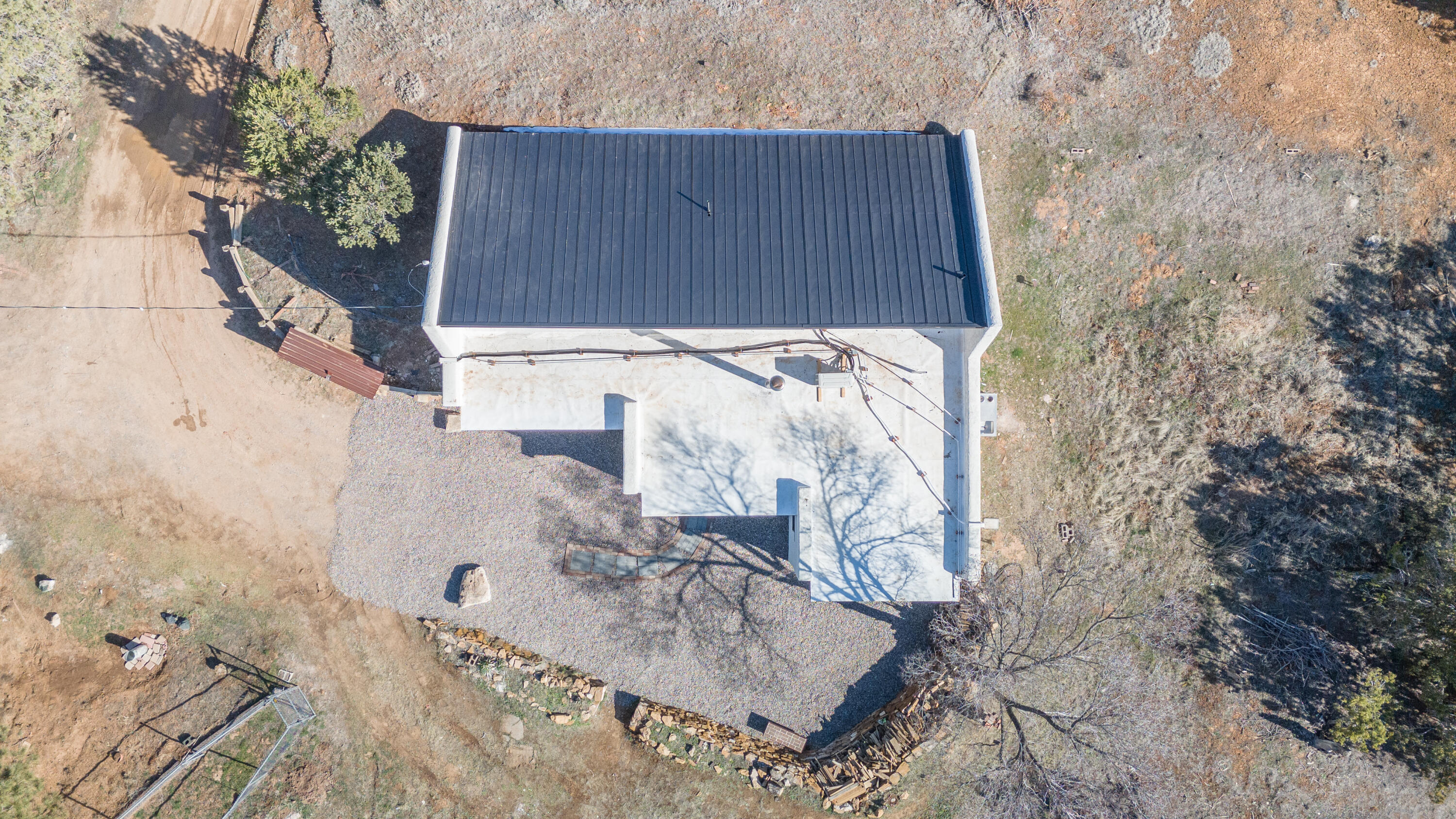10 Wright Drive, Tijeras, New Mexico 87059, 2 Bedrooms Bedrooms, ,2 BathroomsBathrooms,Residential,For Sale,10 Wright Drive,1059180