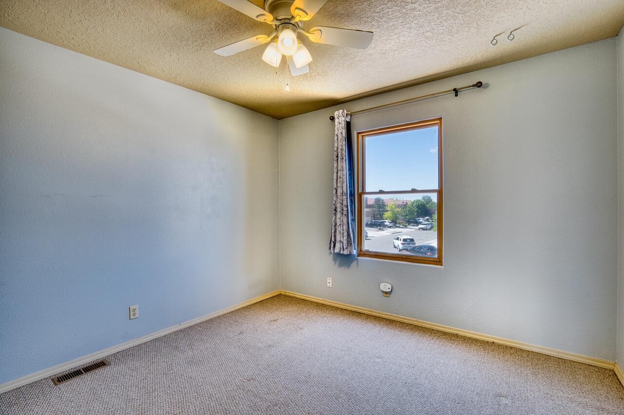 3284 San Ildefonso Loop NE, Rio Rancho, New Mexico 87144, 3 Bedrooms Bedrooms, ,3 BathroomsBathrooms,Residential,For Sale,3284 San Ildefonso Loop NE,1059223