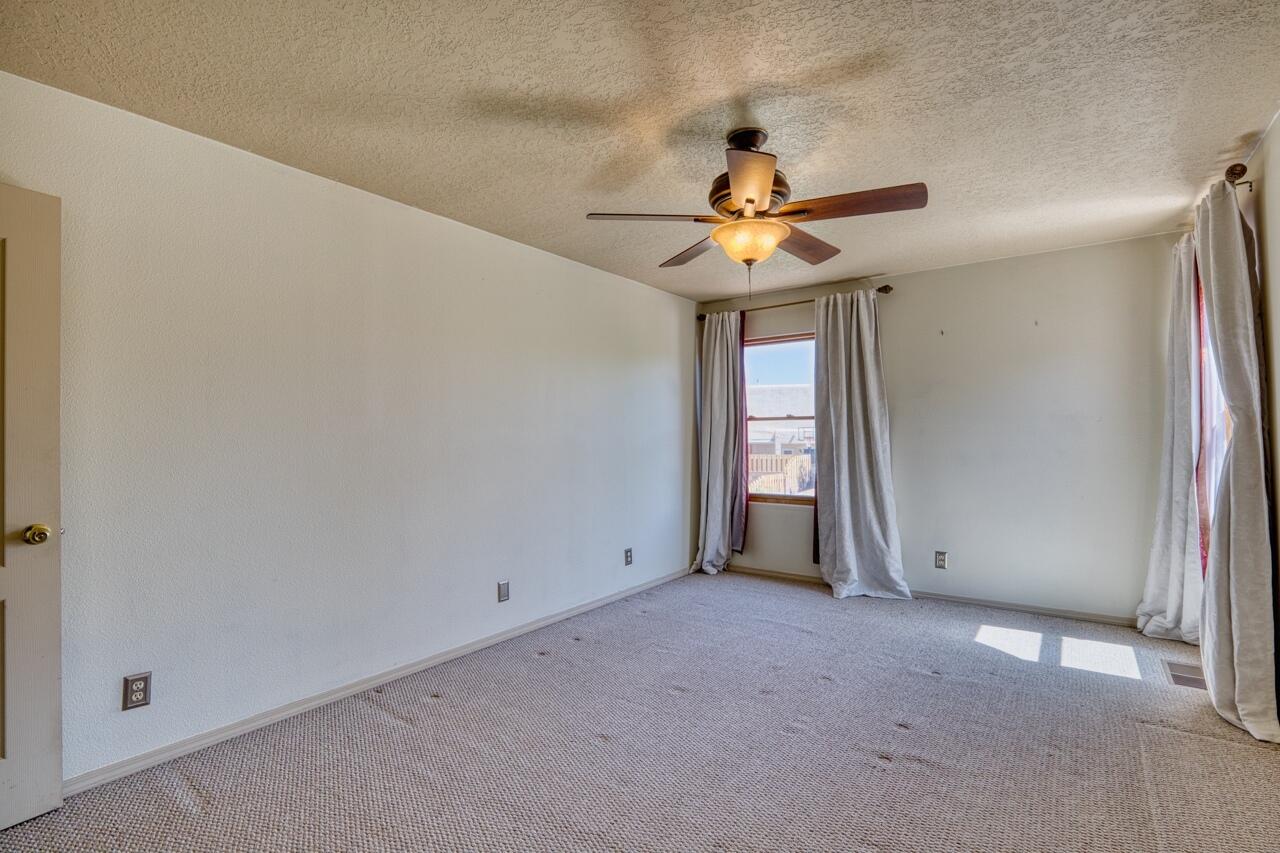 3284 San Ildefonso Loop NE, Rio Rancho, New Mexico 87144, 3 Bedrooms Bedrooms, ,3 BathroomsBathrooms,Residential,For Sale,3284 San Ildefonso Loop NE,1059223