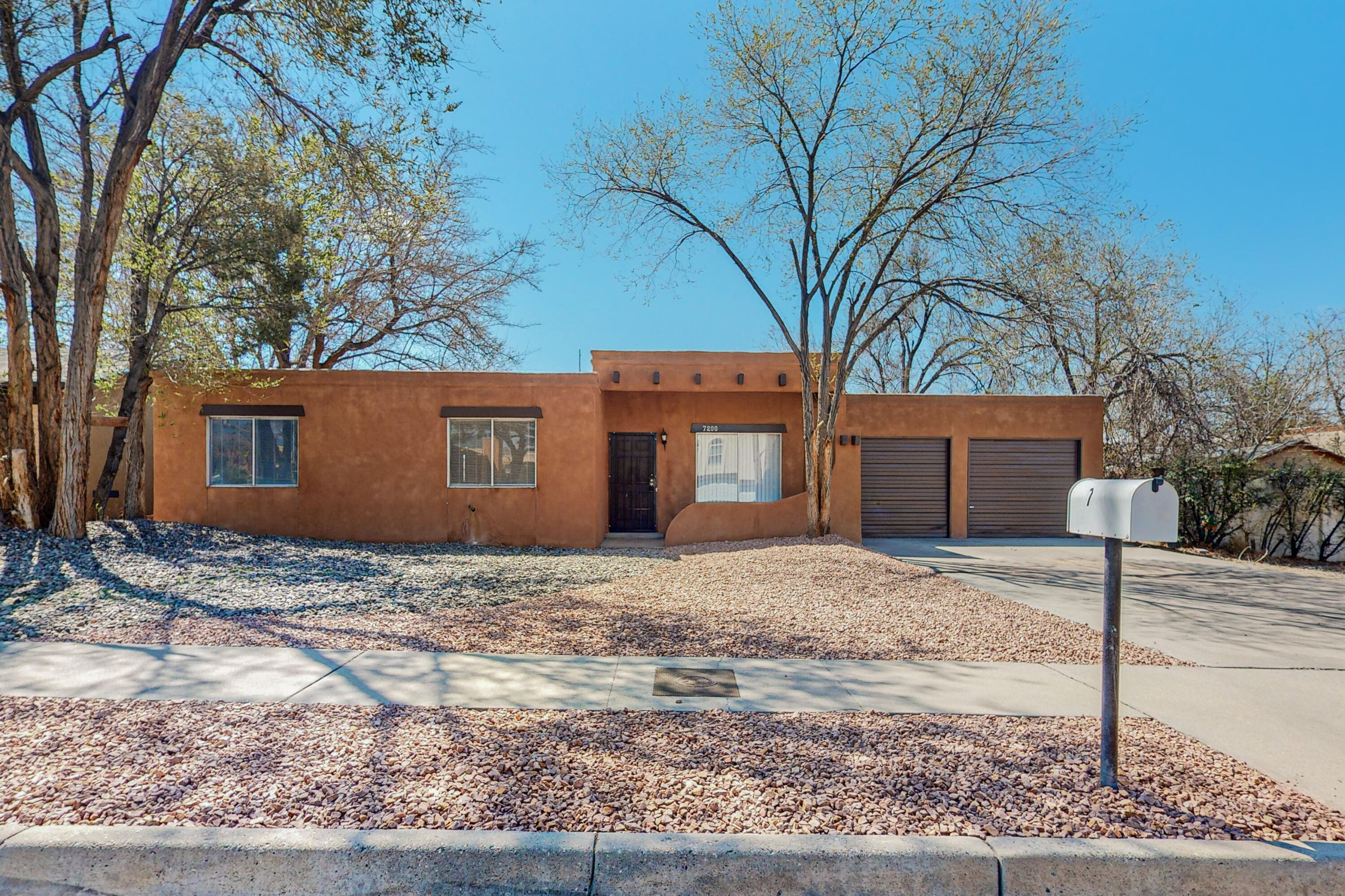 7200 Marilyn Avenue NE, Albuquerque, NM 