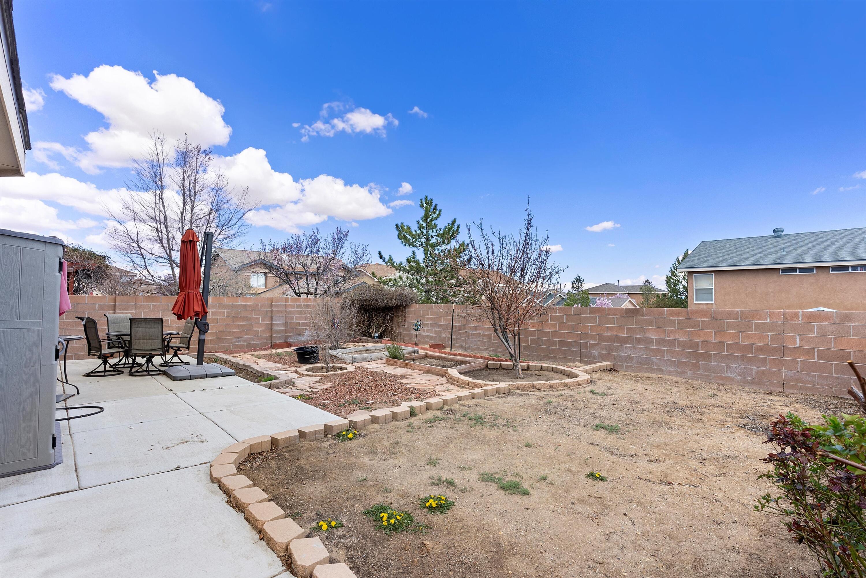 10416 Griffon Drive NW, Albuquerque, New Mexico 87114, 5 Bedrooms Bedrooms, ,3 BathroomsBathrooms,Residential,For Sale,10416 Griffon Drive NW,1059353