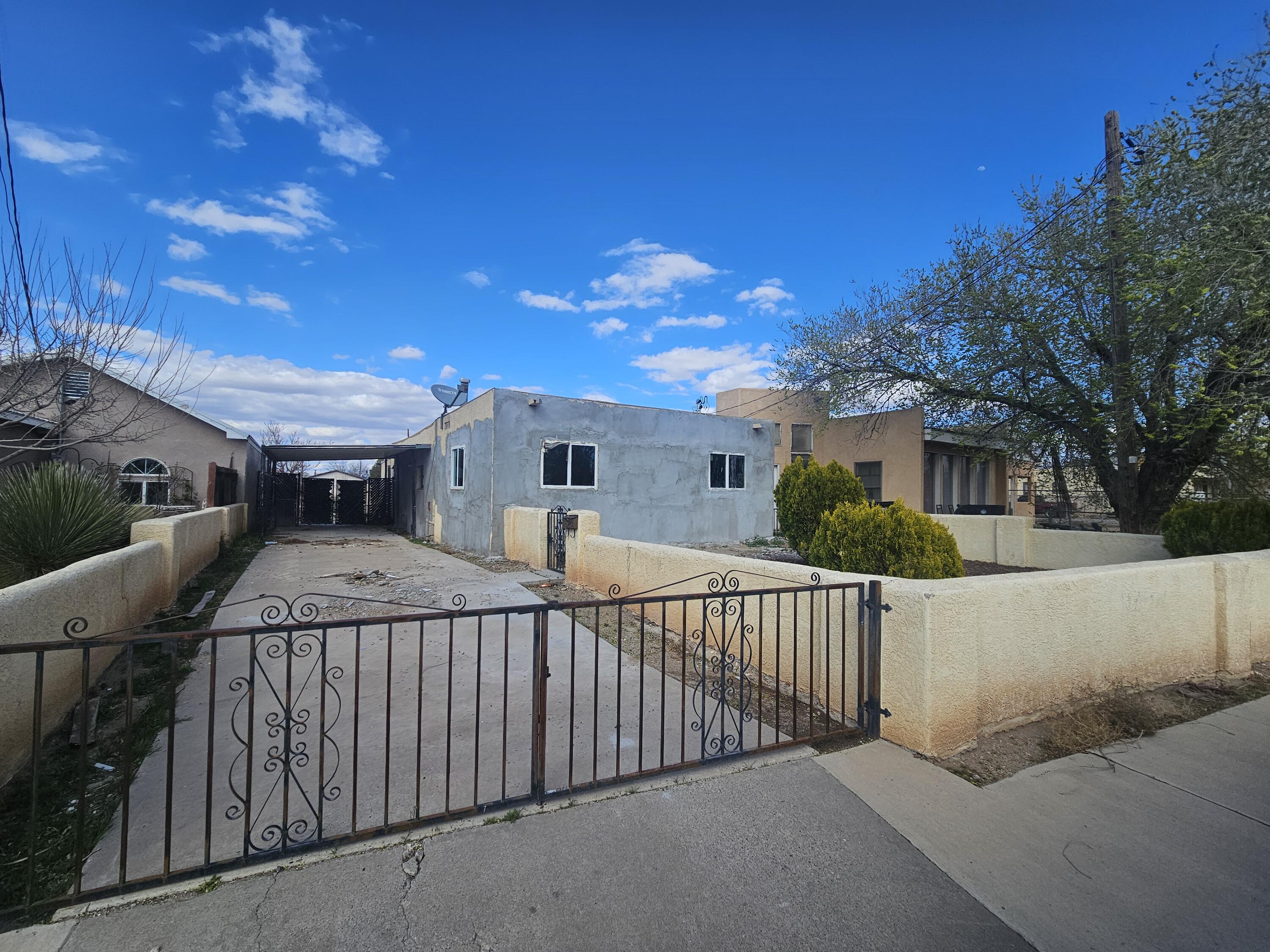 513 Veranda Road NW, Albuquerque, NM 