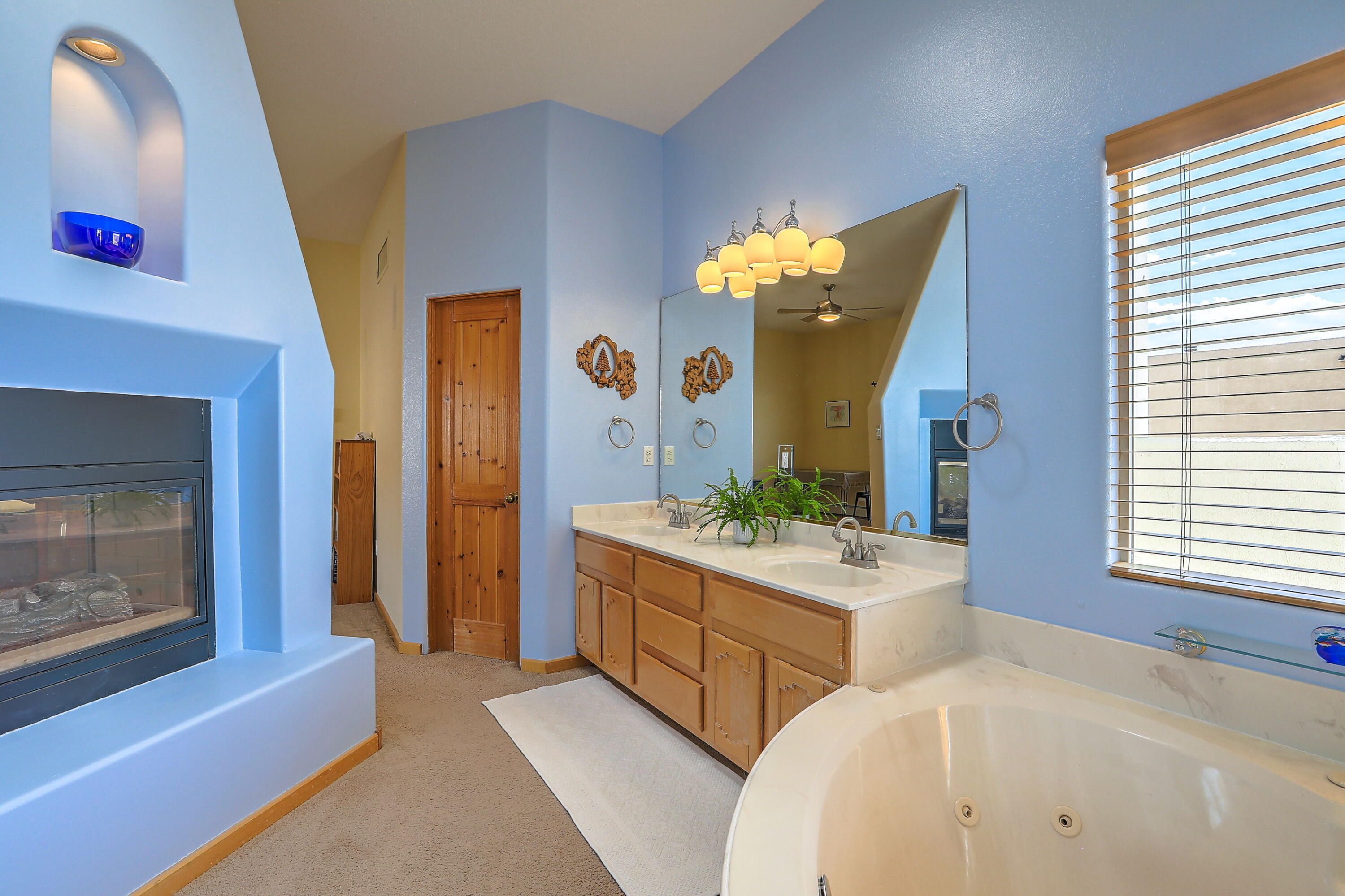 12904 Thomte Road NE, Albuquerque, New Mexico 87112, 3 Bedrooms Bedrooms, ,2 BathroomsBathrooms,Residential,For Sale,12904 Thomte Road NE,1059389
