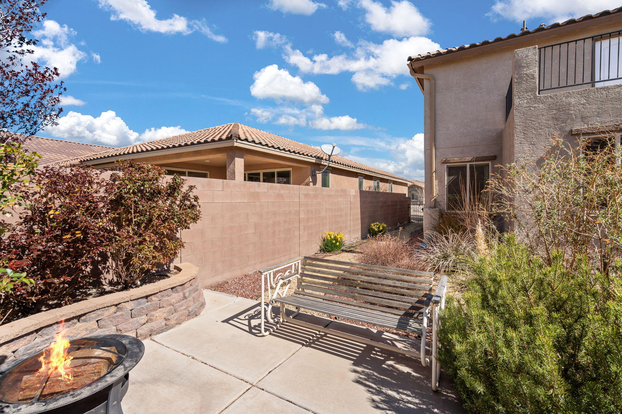 2004 Redondo Peak Drive NW, Albuquerque, New Mexico 87120, 4 Bedrooms Bedrooms, ,4 BathroomsBathrooms,Residential,For Sale,2004 Redondo Peak Drive NW,1059403