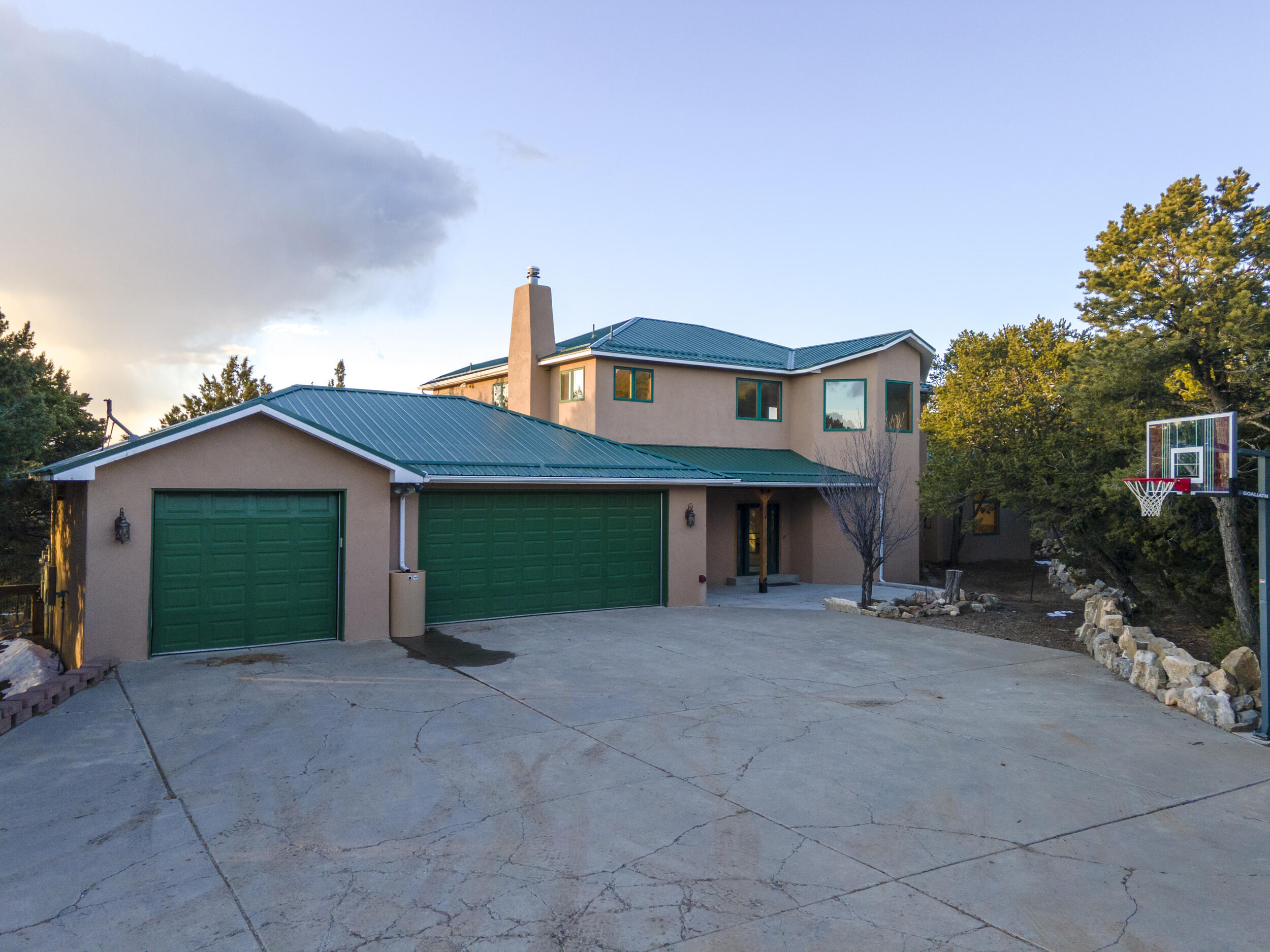 26 Asher Lane, Tijeras, New Mexico 87059, 3 Bedrooms Bedrooms, ,3 BathroomsBathrooms,Residential,For Sale,26 Asher Lane,1059450