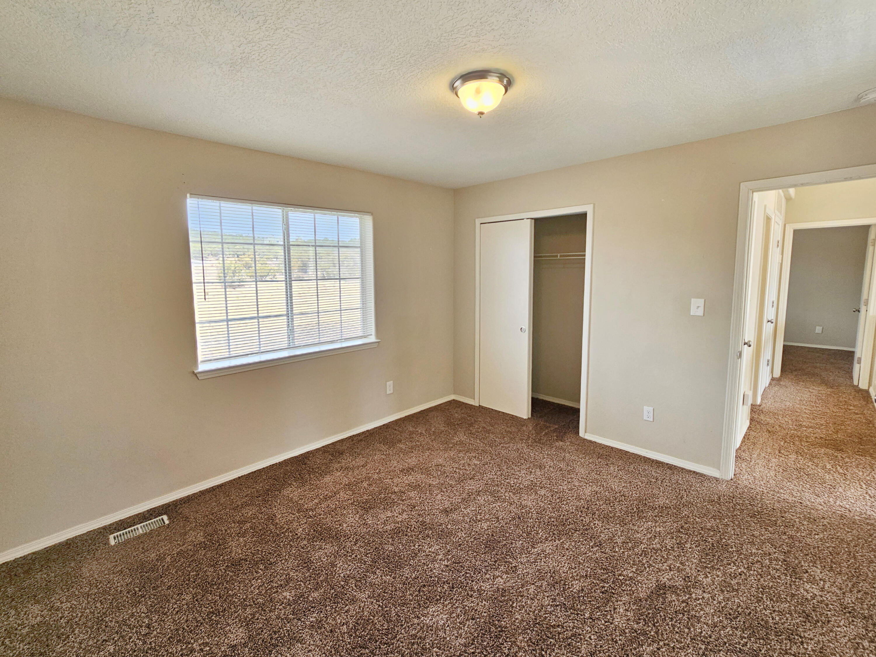 73 Dinkle Road, Edgewood, New Mexico 87015, 3 Bedrooms Bedrooms, ,3 BathroomsBathrooms,Residential,For Sale,73 Dinkle Road,1059458