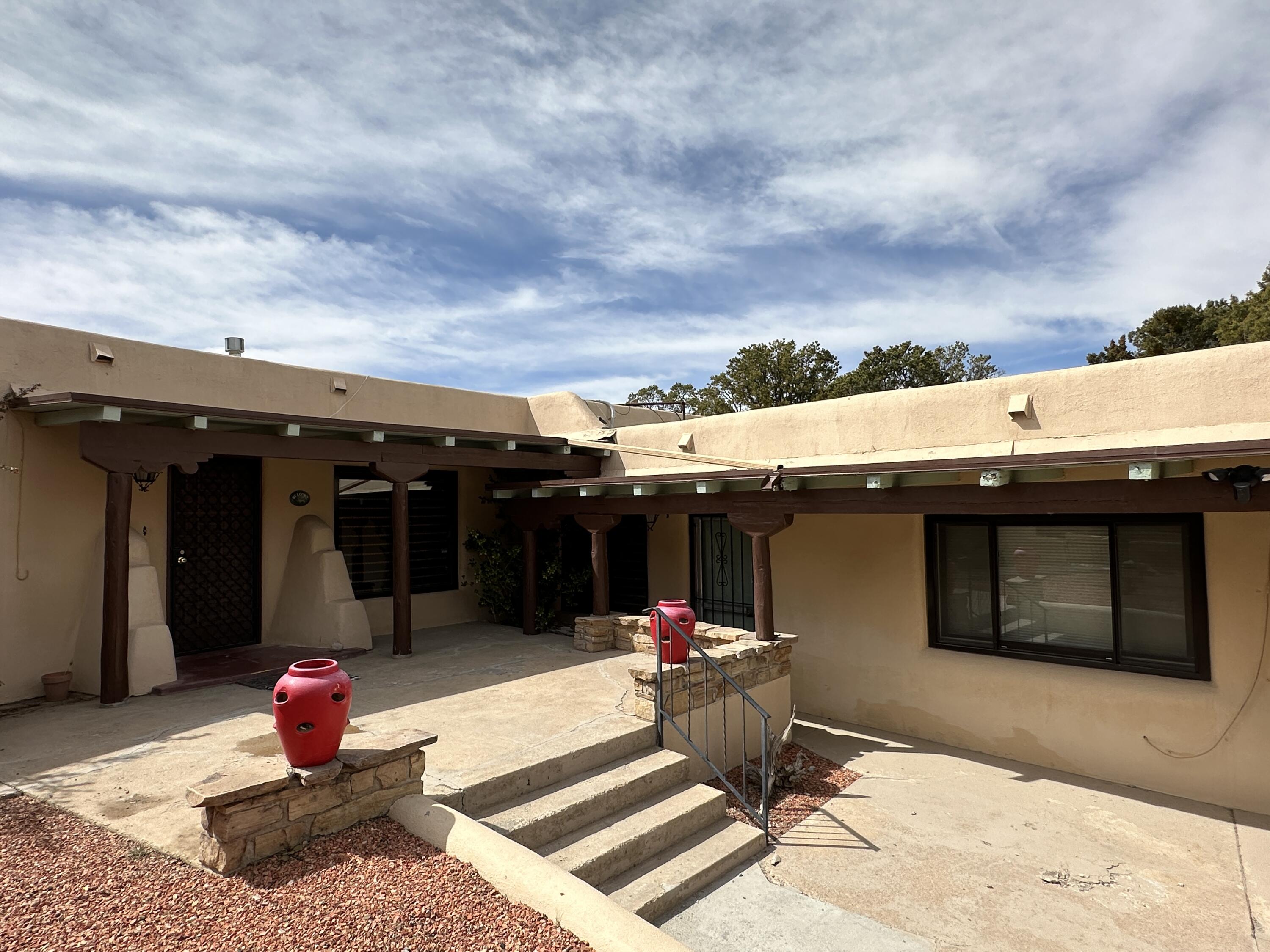 1210 Bishops Lodge Road, Santa Fe, New Mexico 87501, 4 Bedrooms Bedrooms, ,4 BathroomsBathrooms,Residential,For Sale,1210 Bishops Lodge Road,1059459
