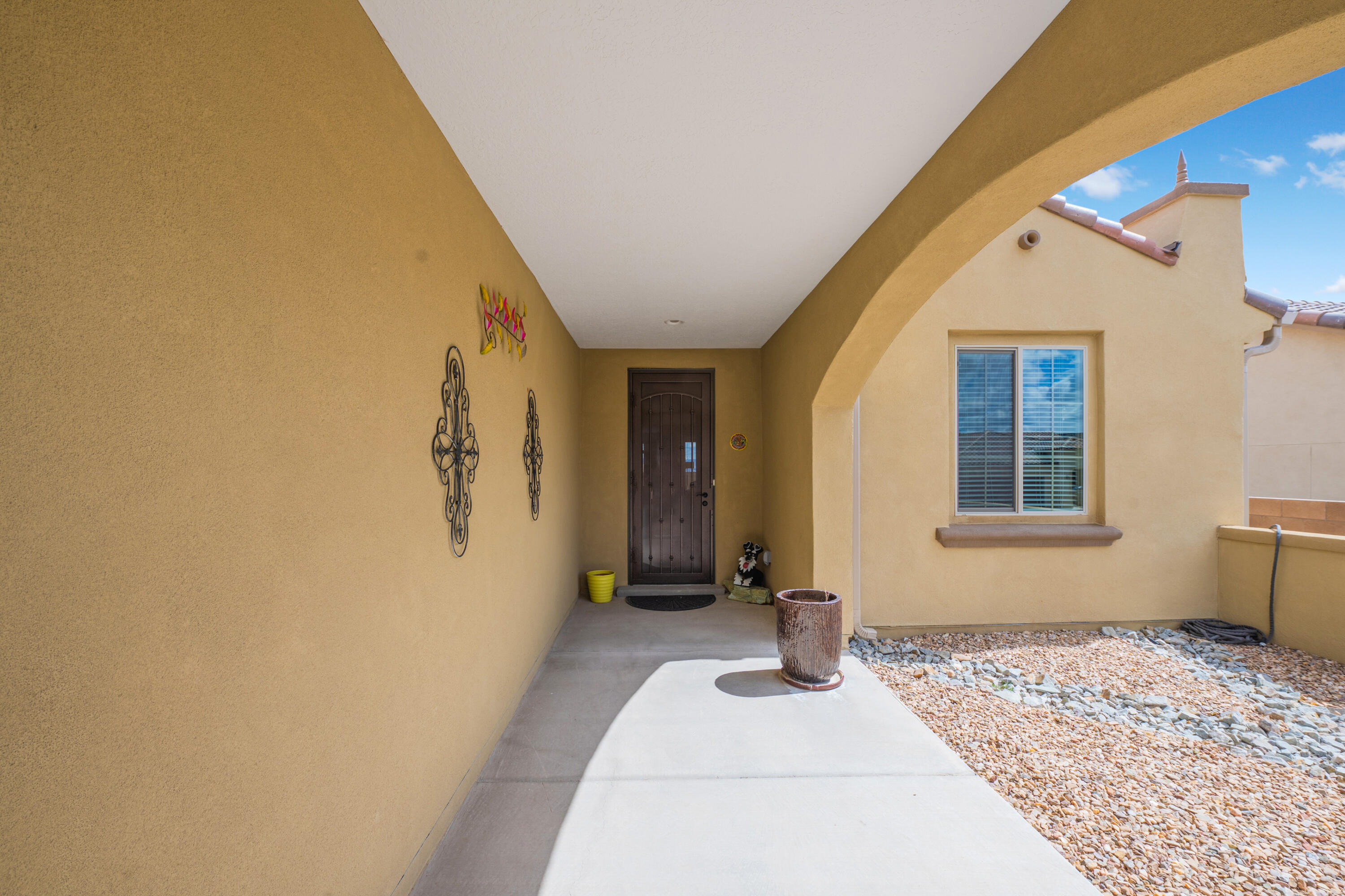 2304 Komatke Trail NW, Albuquerque, New Mexico 87120, 2 Bedrooms Bedrooms, ,2 BathroomsBathrooms,Residential,For Sale,2304 Komatke Trail NW,1059469