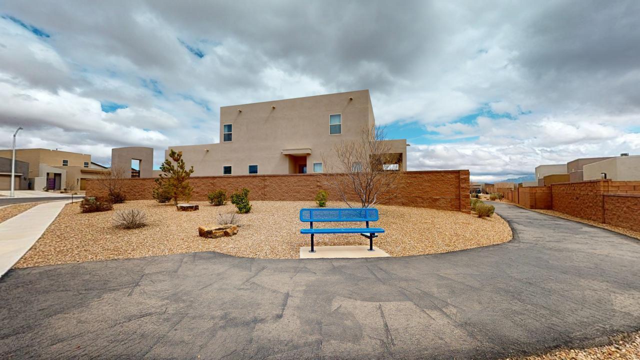 1659 Tierra Verde Loop, Los Lunas, New Mexico 87031, 3 Bedrooms Bedrooms, ,2 BathroomsBathrooms,Residential,For Sale,1659 Tierra Verde Loop,1059483