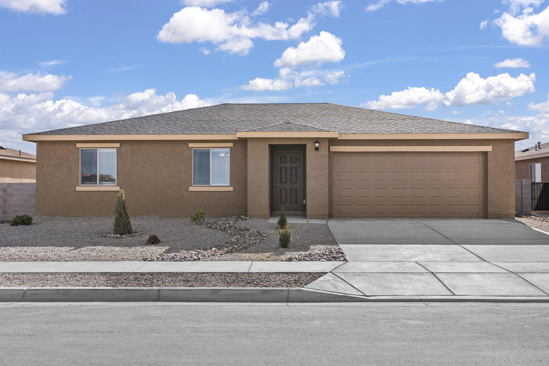 2617 Desi Loop, Belen, NM 