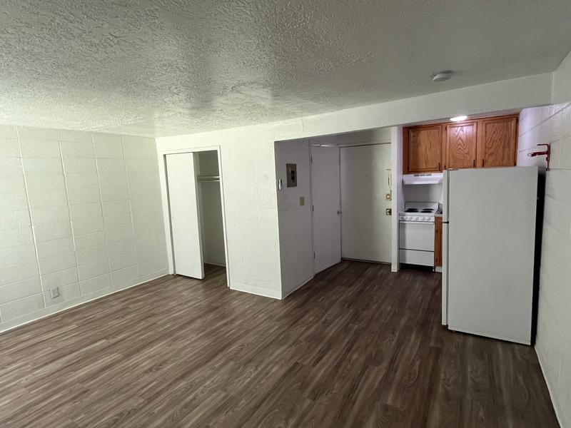 200 Maple Street 49, Albuquerque, New Mexico 87106, ,1 BathroomBathrooms,Residential Lease,For Rent,200 Maple Street 49,1059500