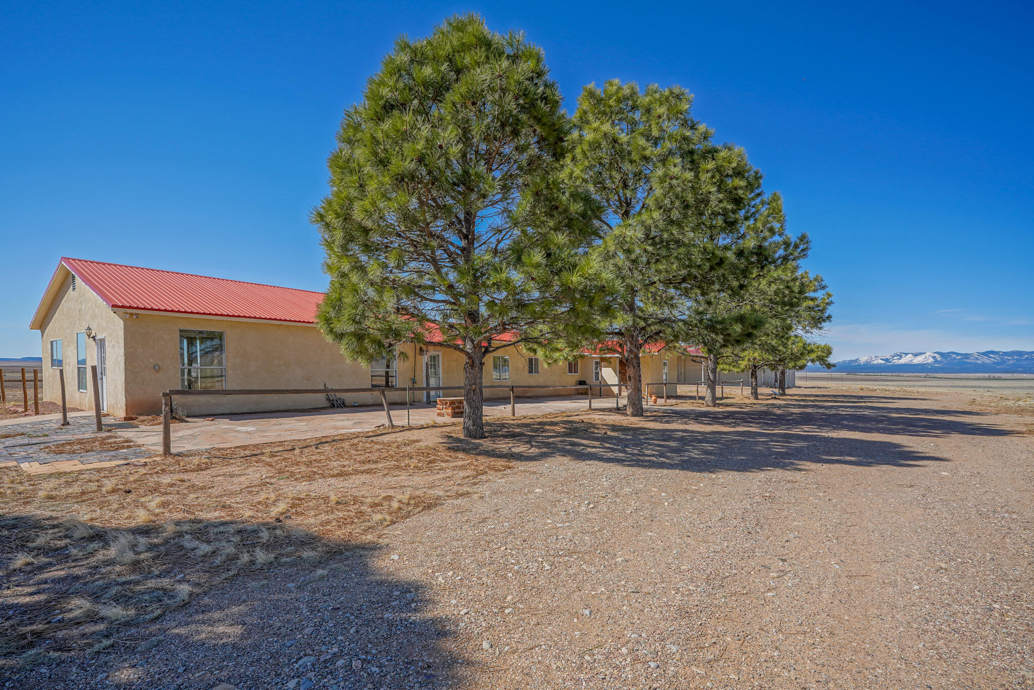 11 S Akin Farm Road, Estancia, New Mexico 87016, 5 Bedrooms Bedrooms, ,2 BathroomsBathrooms,Residential,For Sale,11 S Akin Farm Road,1059578