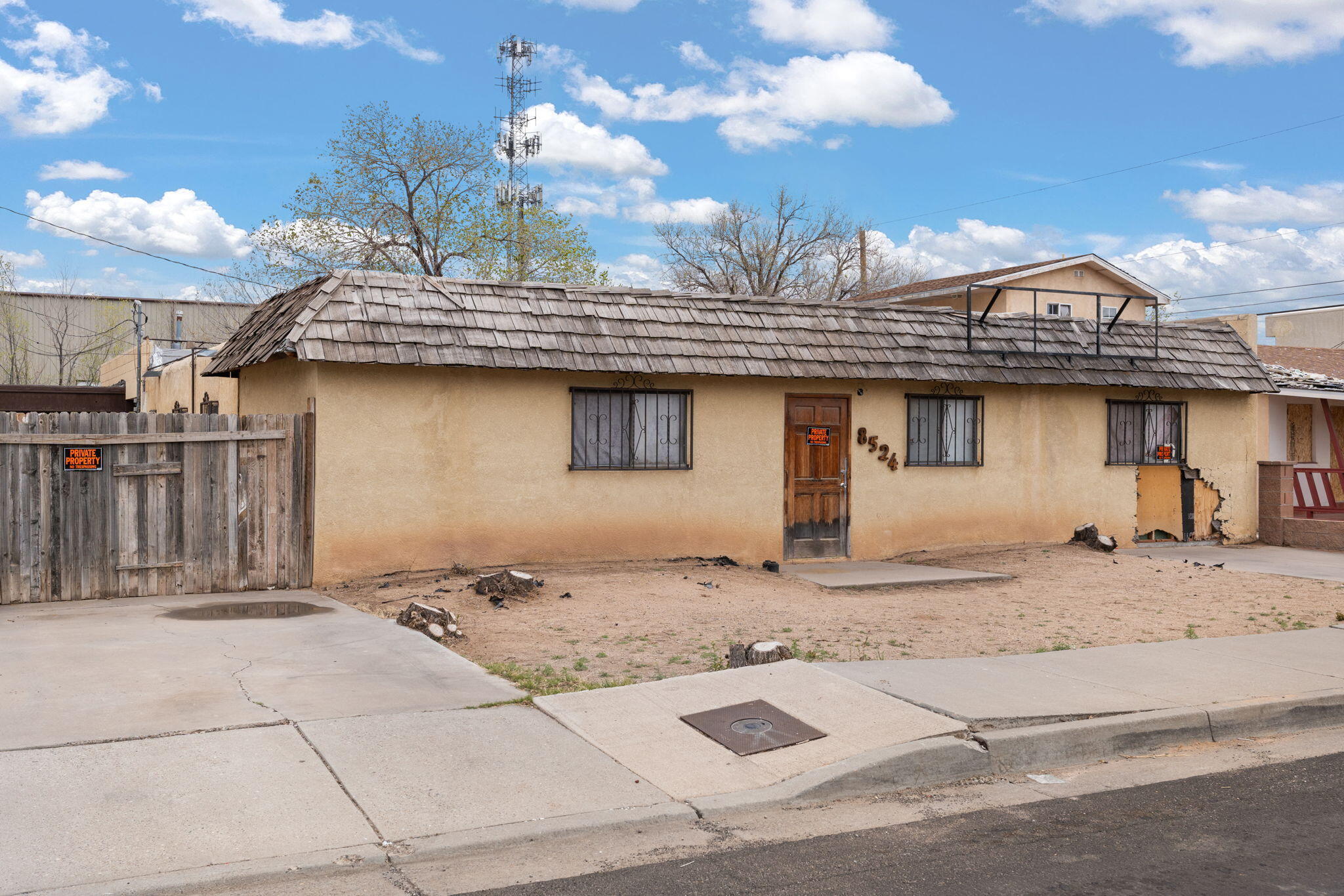 8524 Trumbull Avenue SE, Albuquerque, New Mexico 87108, ,Commercial Sale,For Sale,8524 Trumbull Avenue SE,1059593