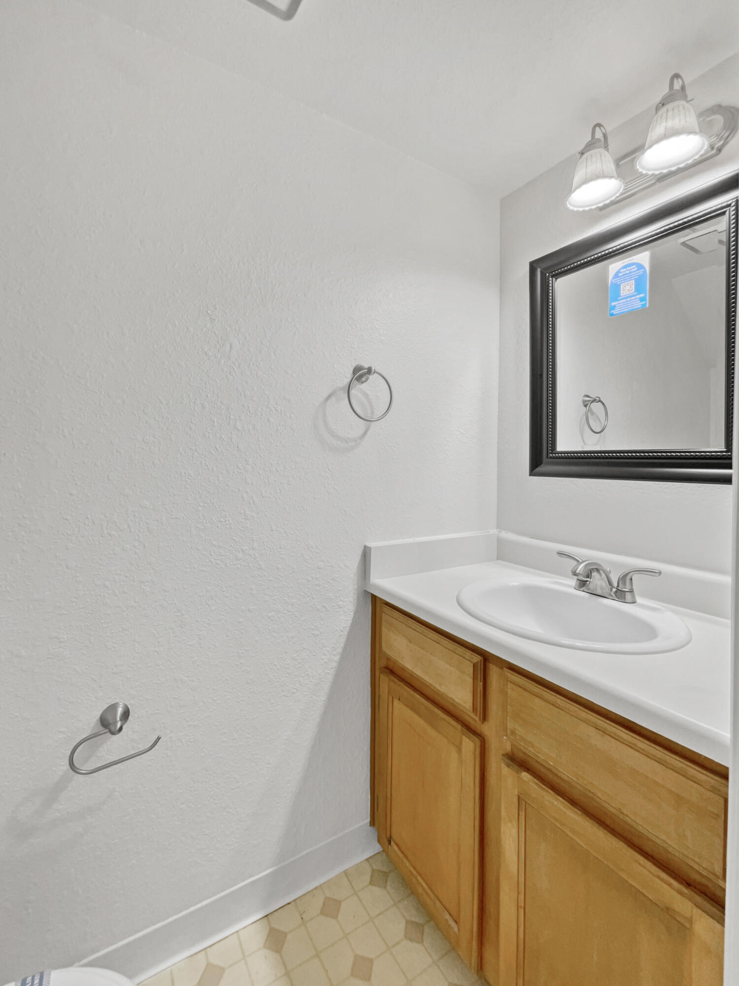 3301 Monroe Street NE C26, Albuquerque, New Mexico 87110, 2 Bedrooms Bedrooms, ,3 BathroomsBathrooms,Residential,For Sale,3301 Monroe Street NE C26,1059613