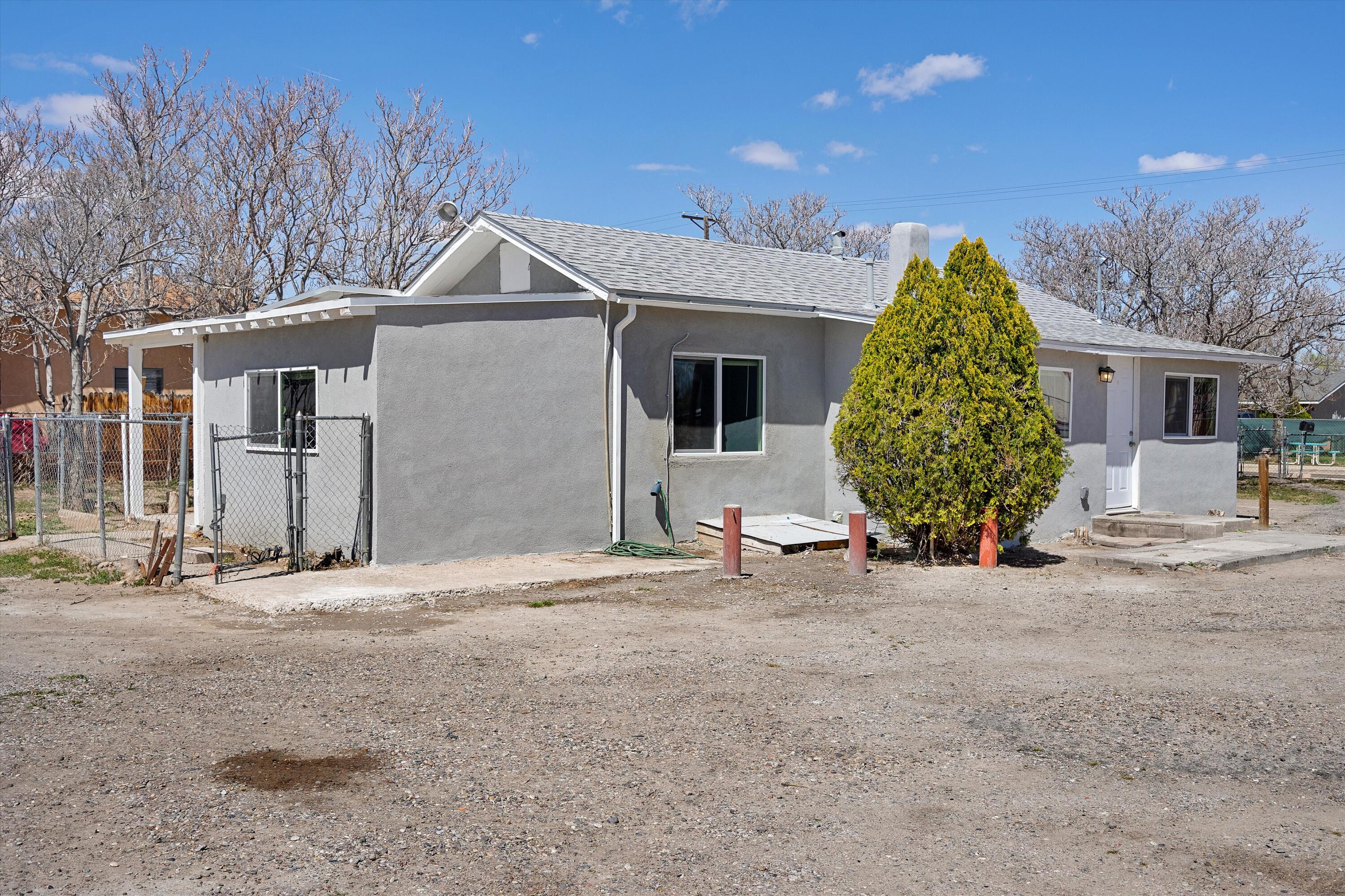 1580 Five Points Road SW, Albuquerque, New Mexico 87105, 3 Bedrooms Bedrooms, ,1 BathroomBathrooms,Residential,For Sale,1580 Five Points Road SW,1059629