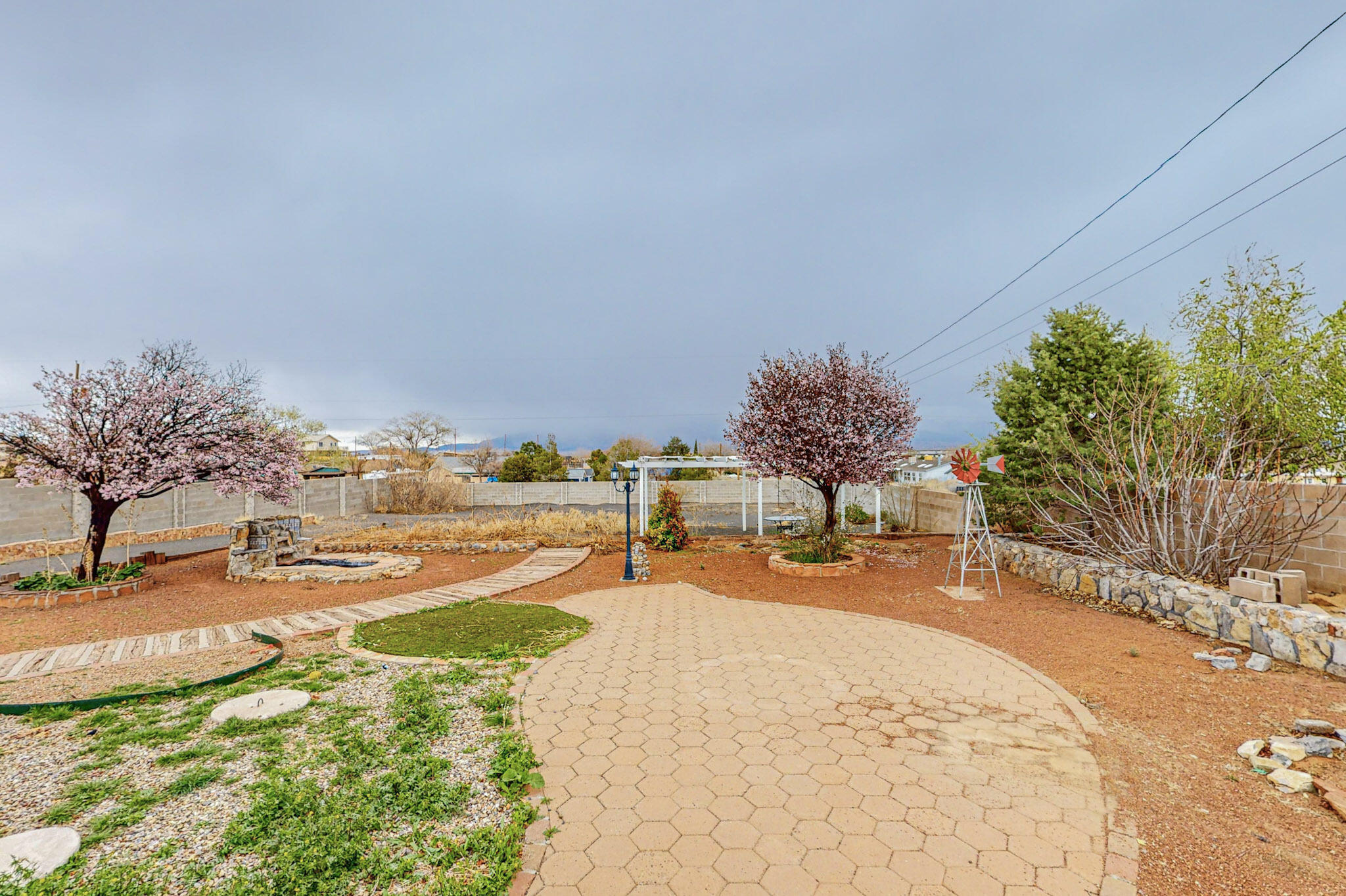 1422 Golf Course Road SE, Rio Rancho, New Mexico 87124, 3 Bedrooms Bedrooms, ,3 BathroomsBathrooms,Residential,For Sale,1422 Golf Course Road SE,1059631