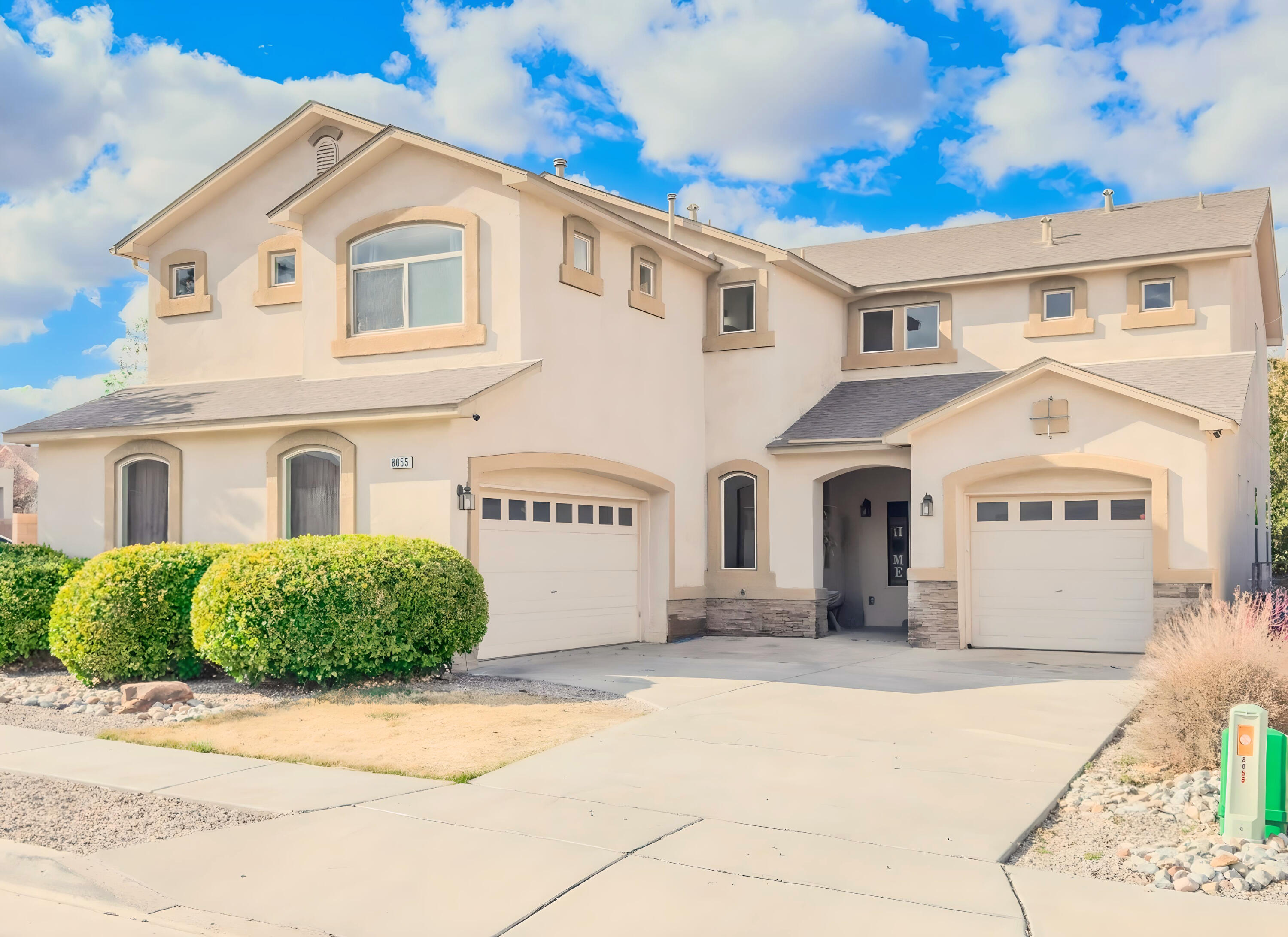 8055 Pony Hills Place NW, Albuquerque, NM 