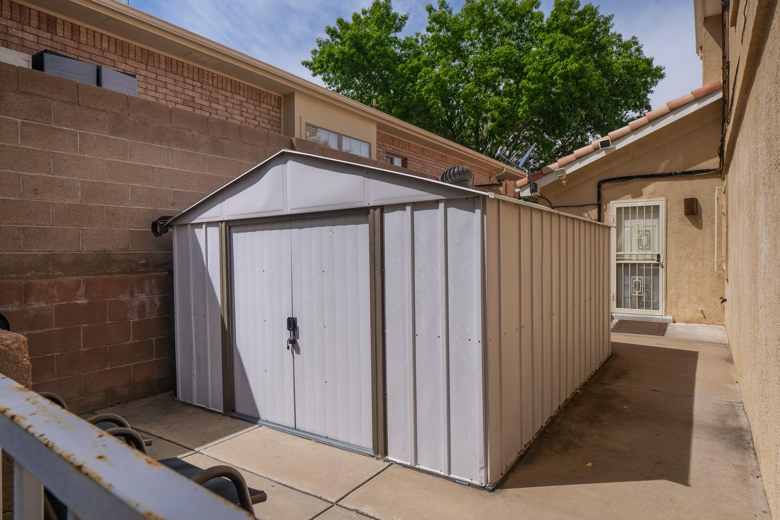 4500 Cumberland Road NW, Albuquerque, New Mexico 87120, 4 Bedrooms Bedrooms, ,3 BathroomsBathrooms,Residential,For Sale,4500 Cumberland Road NW,1059642