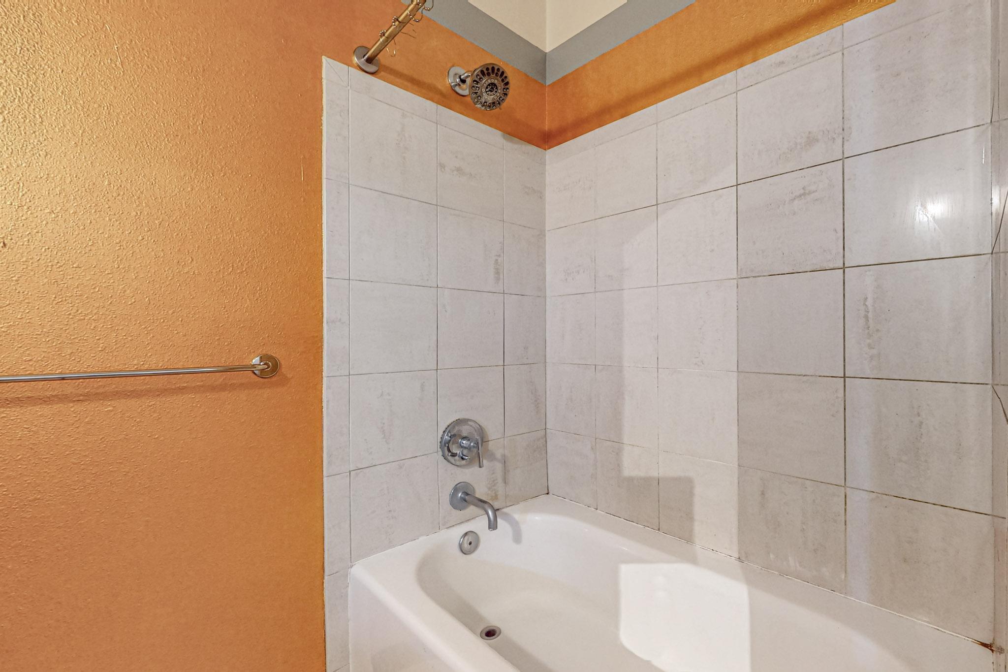 400 Central Avenue SE 305, Albuquerque, New Mexico 87102, 1 Bedroom Bedrooms, ,1 BathroomBathrooms,Residential,For Sale,400 Central Avenue SE 305,1059643