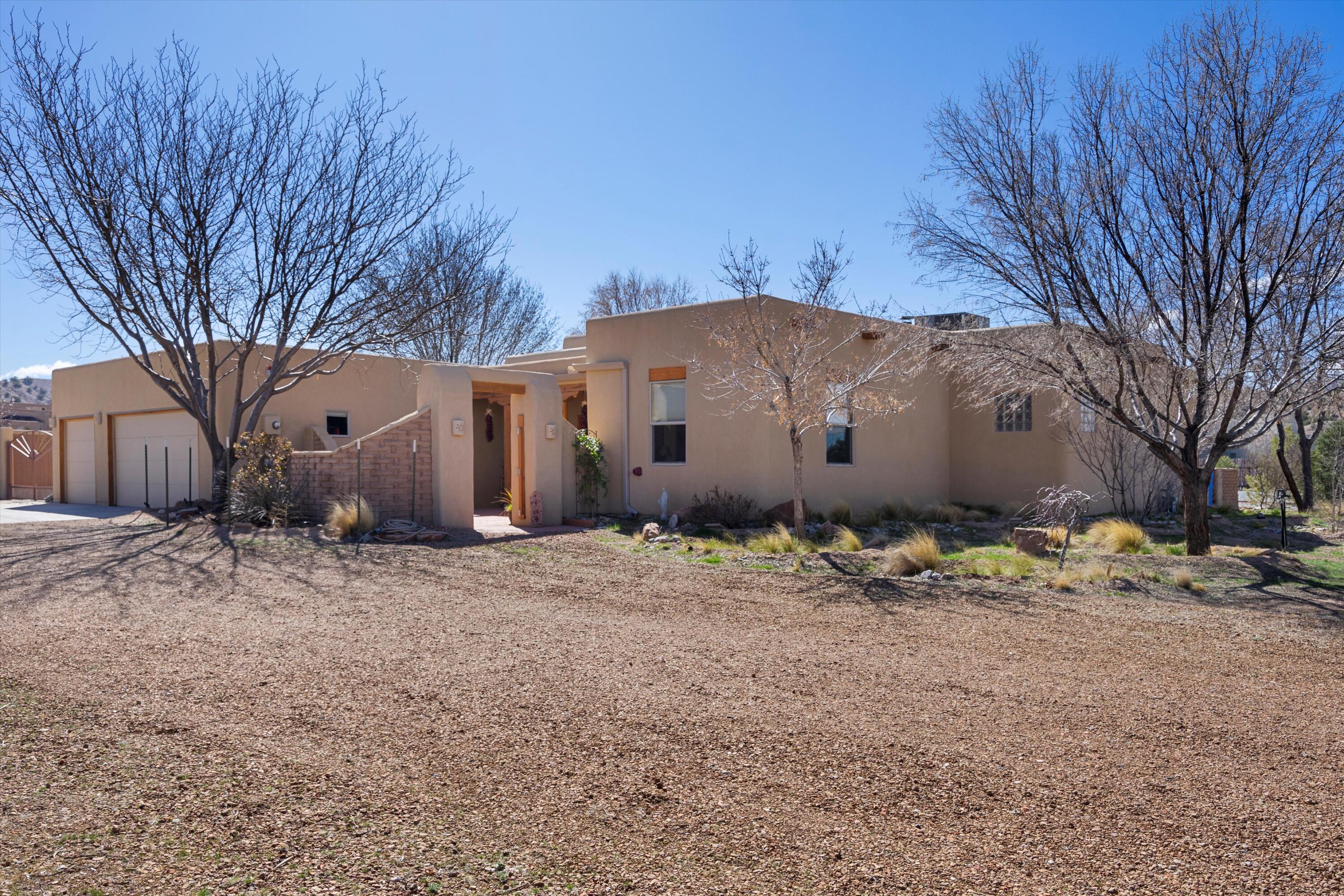 5 Via Sole, Algodones, New Mexico 87001, 3 Bedrooms Bedrooms, ,3 BathroomsBathrooms,Residential,For Sale,5 Via Sole,1059656