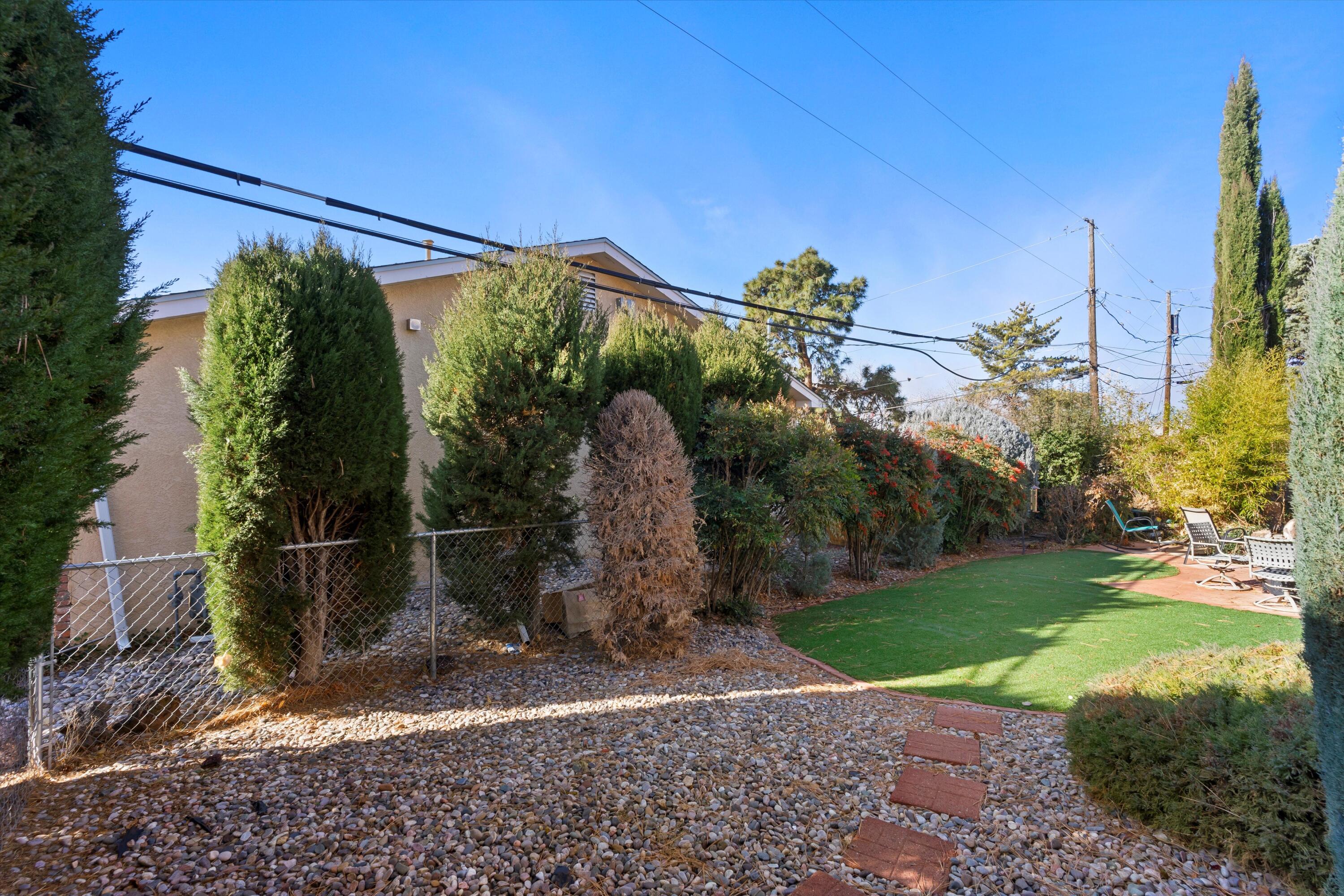 13212 Montgomery Boulevard NE, Albuquerque, New Mexico 87111, 4 Bedrooms Bedrooms, ,4 BathroomsBathrooms,Residential,For Sale,13212 Montgomery Boulevard NE,1059686