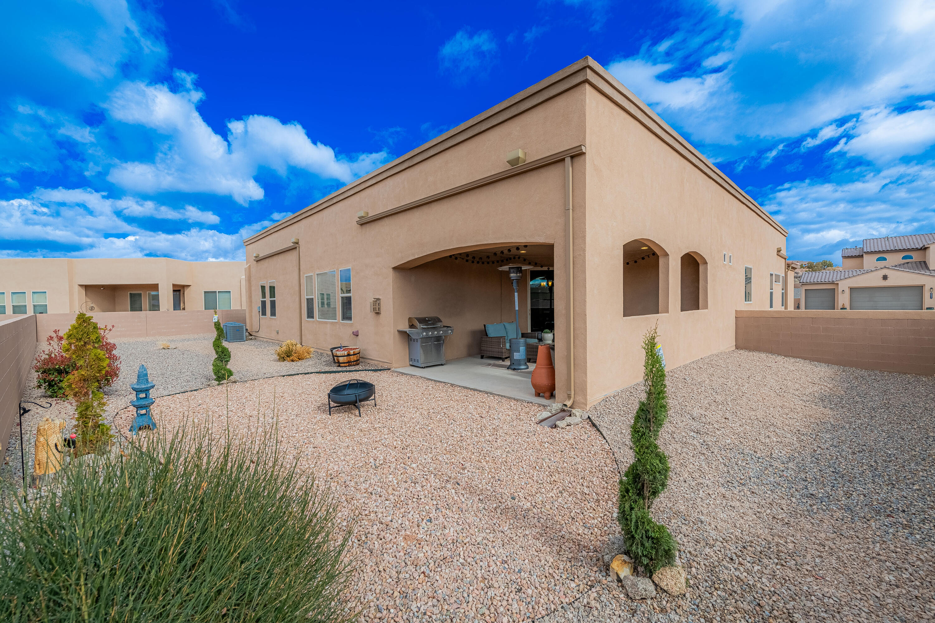 5624 Pikes Peak Loop NE, Rio Rancho, New Mexico 87144, 4 Bedrooms Bedrooms, ,3 BathroomsBathrooms,Residential,For Sale,5624 Pikes Peak Loop NE,1059705