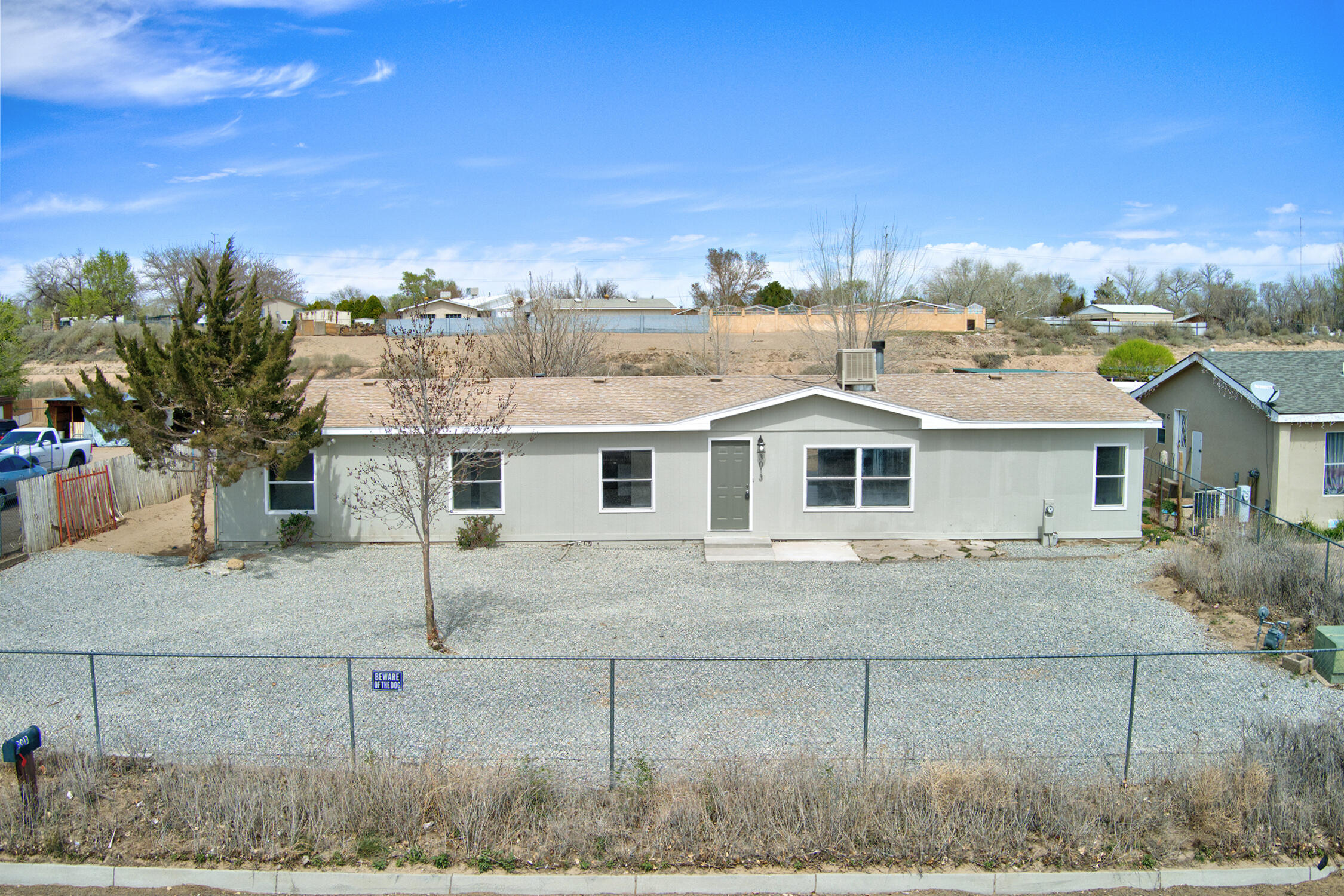 3013 Dona Juanita Drive SW, Albuquerque, New Mexico 87121, 4 Bedrooms Bedrooms, ,2 BathroomsBathrooms,Residential,For Sale,3013 Dona Juanita Drive SW,1059729