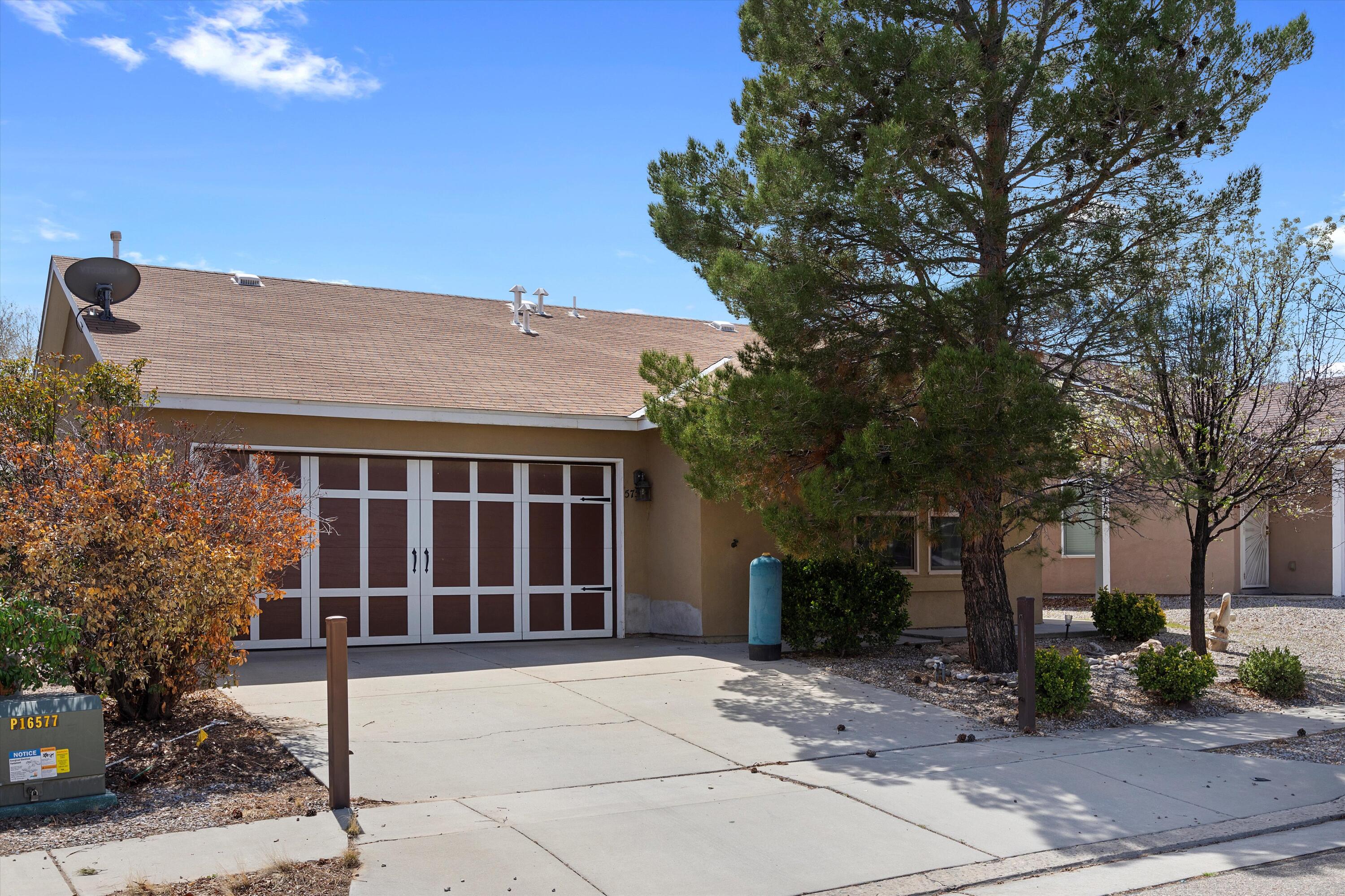 5756 Pinon Blanco Road NW, Albuquerque, NM 