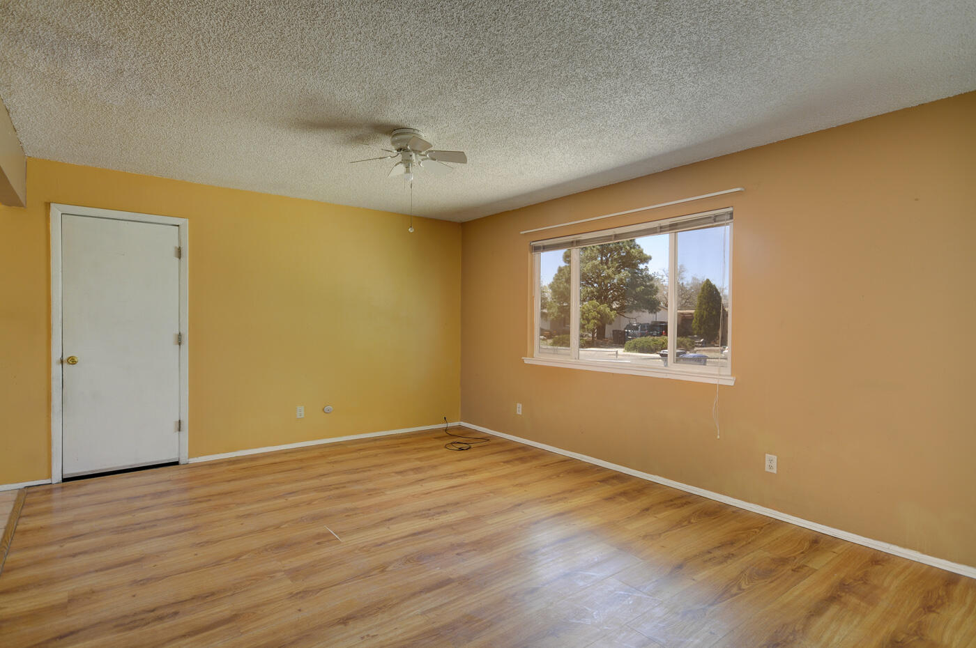 516 Ida Place NE, Albuquerque, New Mexico 87123, 4 Bedrooms Bedrooms, ,2 BathroomsBathrooms,Residential,For Sale,516 Ida Place NE,1059768