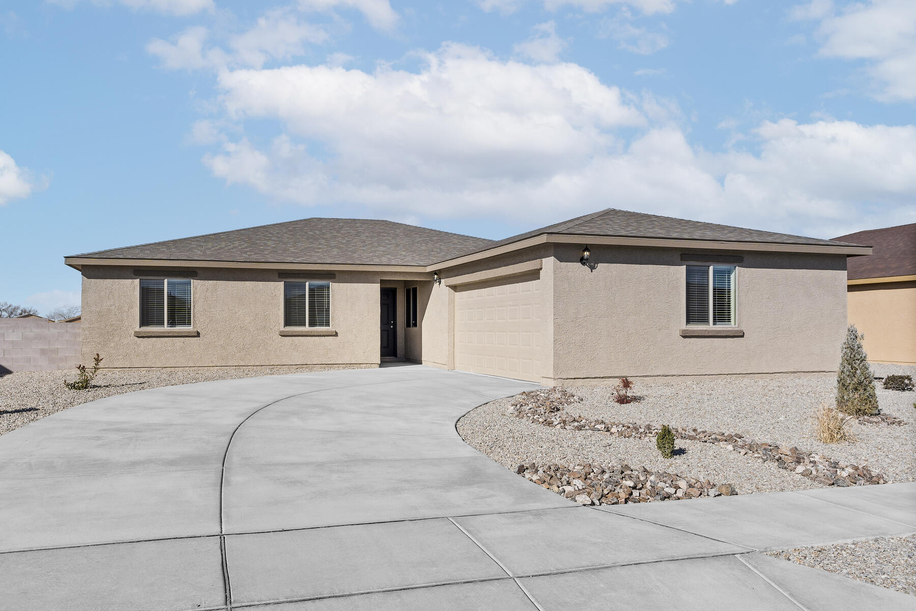 2713 Desi Loop, Belen, New Mexico 87002, 4 Bedrooms Bedrooms, ,2 BathroomsBathrooms,Residential,For Sale,2713 Desi Loop,1059814