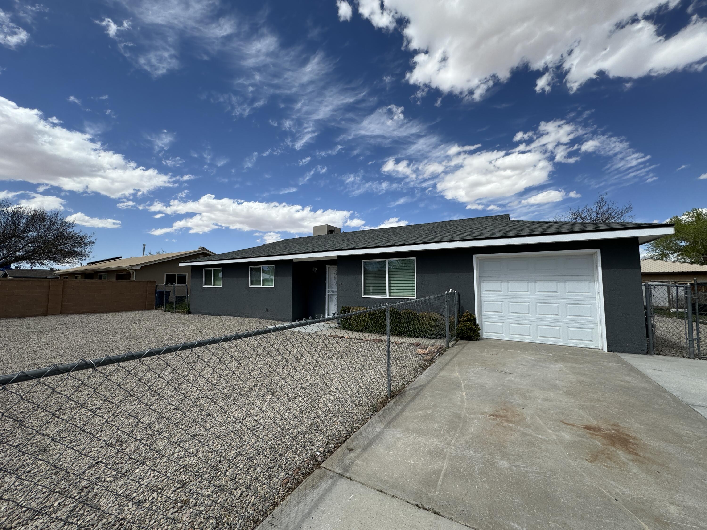 346 Teles Street SW, Los Lunas, New Mexico 87031, 3 Bedrooms Bedrooms, ,2 BathroomsBathrooms,Residential,For Sale,346 Teles Street SW,1059861