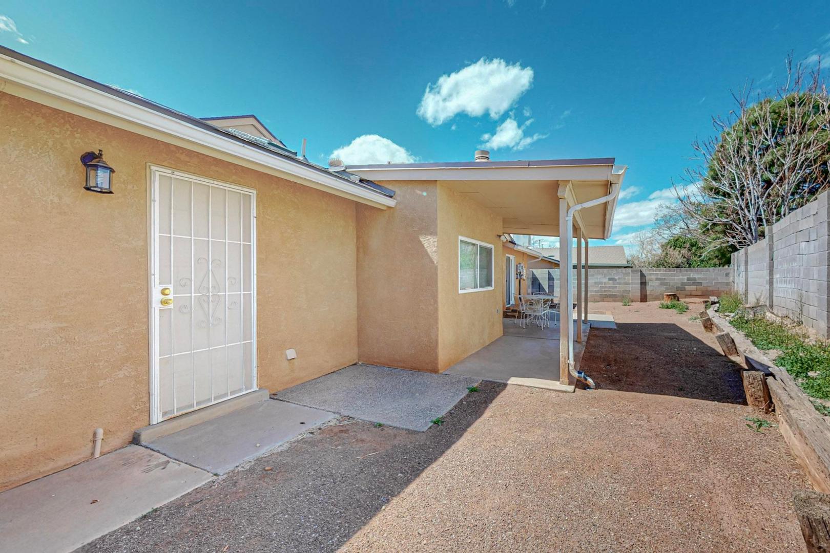 8211 Ruidoso Road NE, Albuquerque, New Mexico 87109, 3 Bedrooms Bedrooms, ,2 BathroomsBathrooms,Residential Lease,For Rent,8211 Ruidoso Road NE,1059865