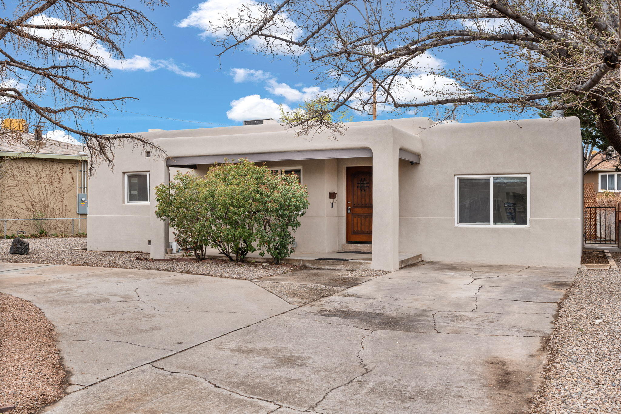 1037 Quincy Street SE, Albuquerque, NM 