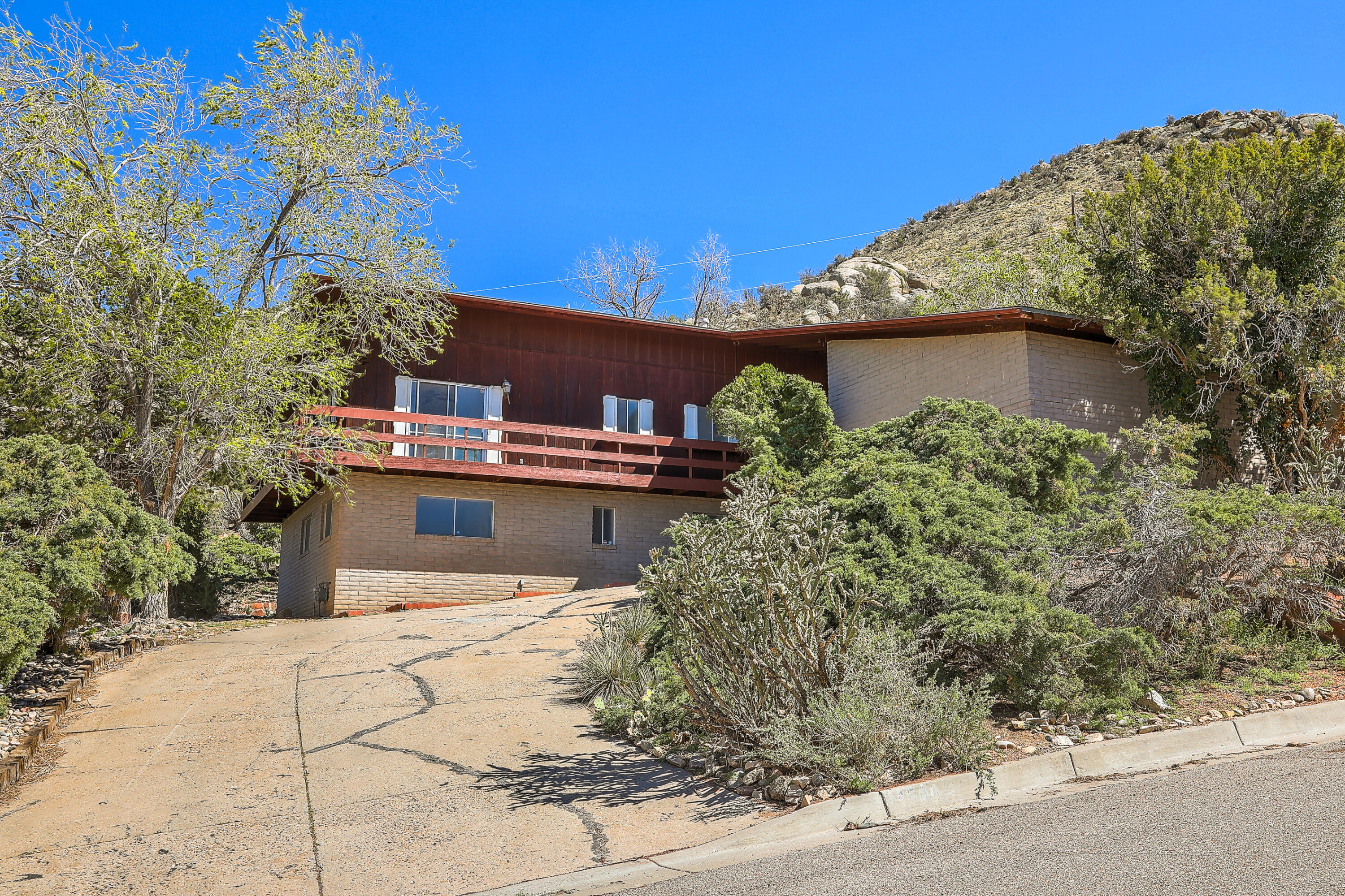 4500 Skyline Court NE, Albuquerque, NM 