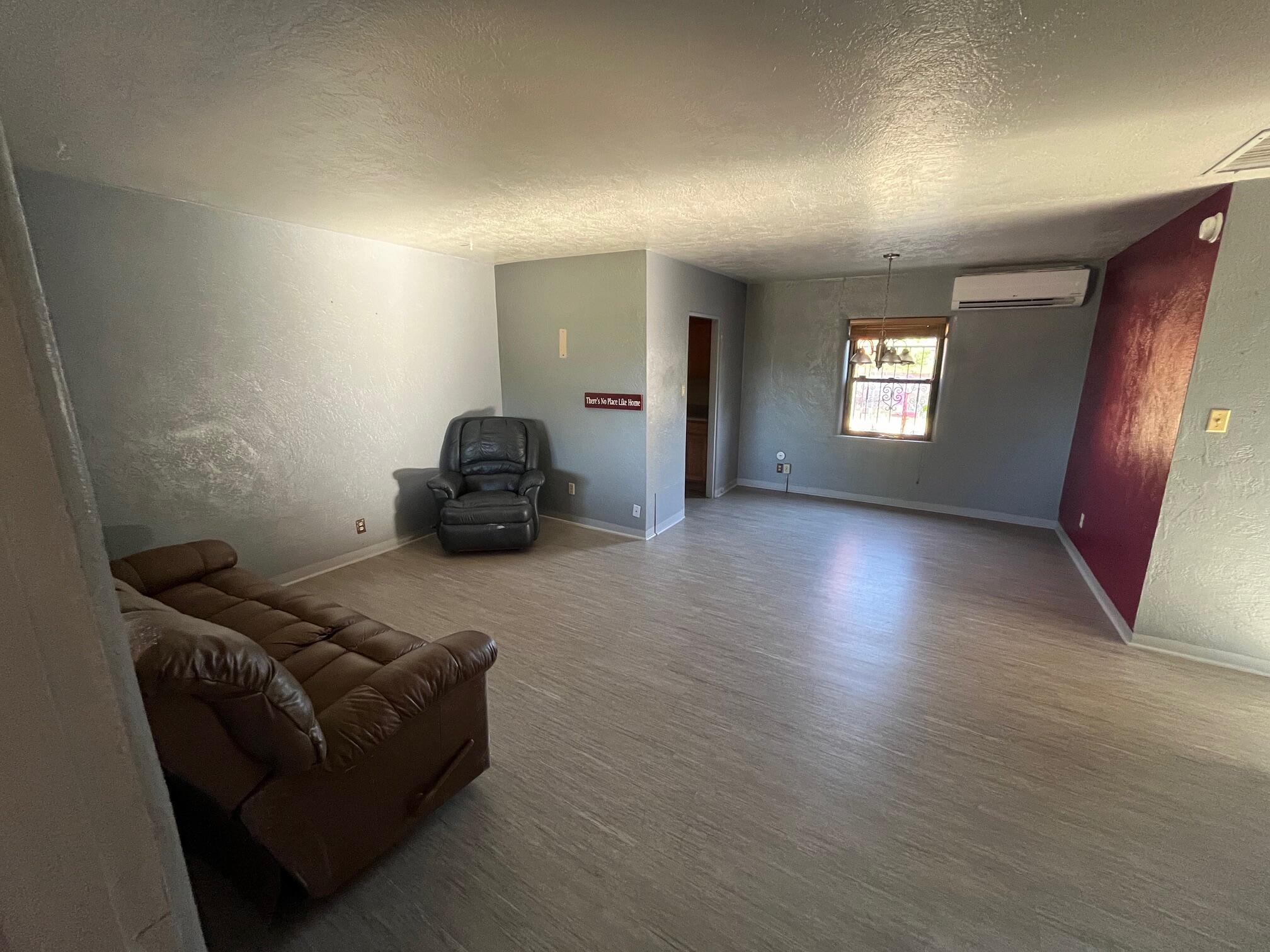 1805 Neat Lane SW, Albuquerque, New Mexico 87105, 3 Bedrooms Bedrooms, ,1 BathroomBathrooms,Residential,For Sale,1805 Neat Lane SW,1060308