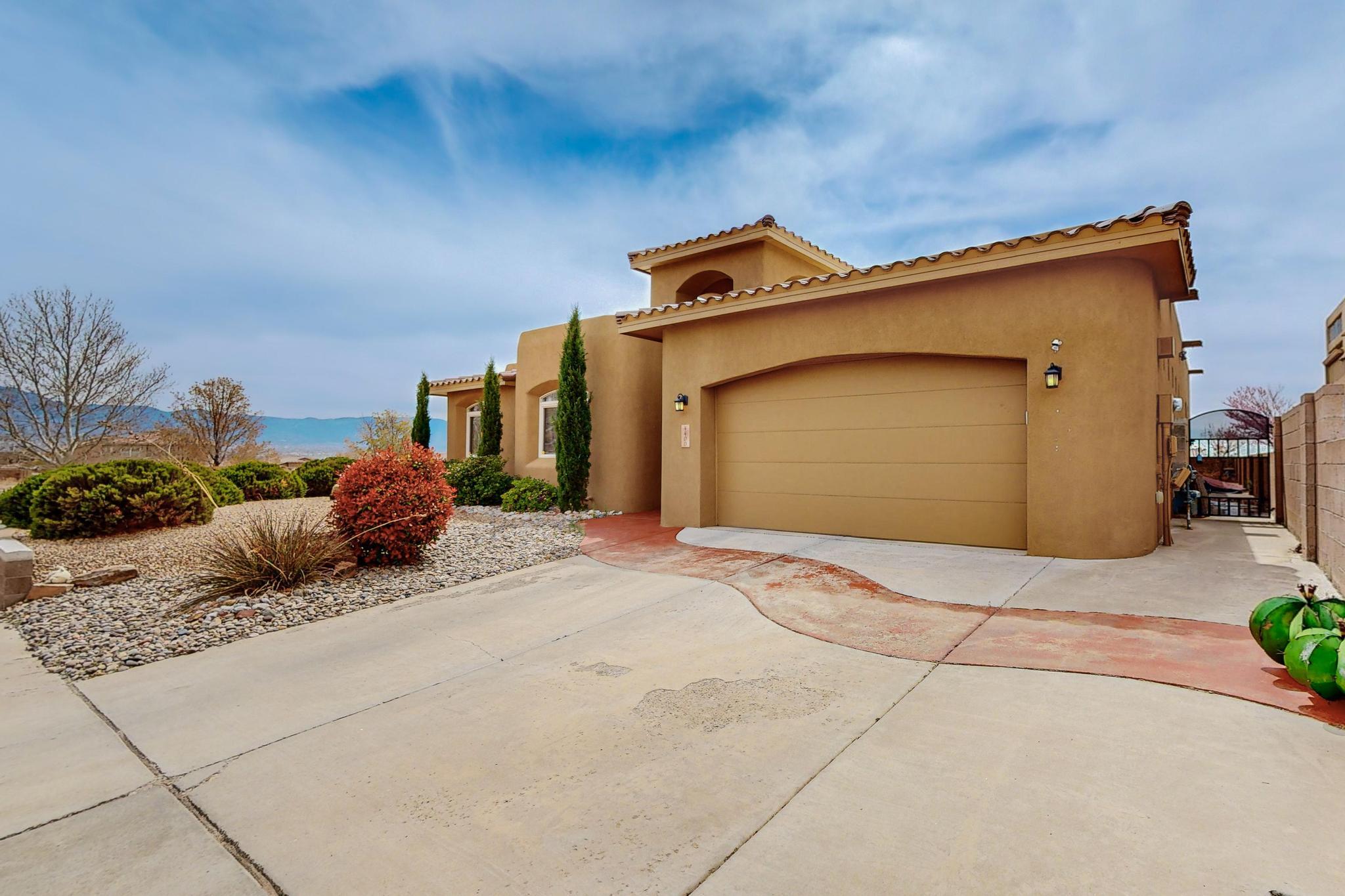 4400 Red Tail Court NW, Albuquerque, NM 