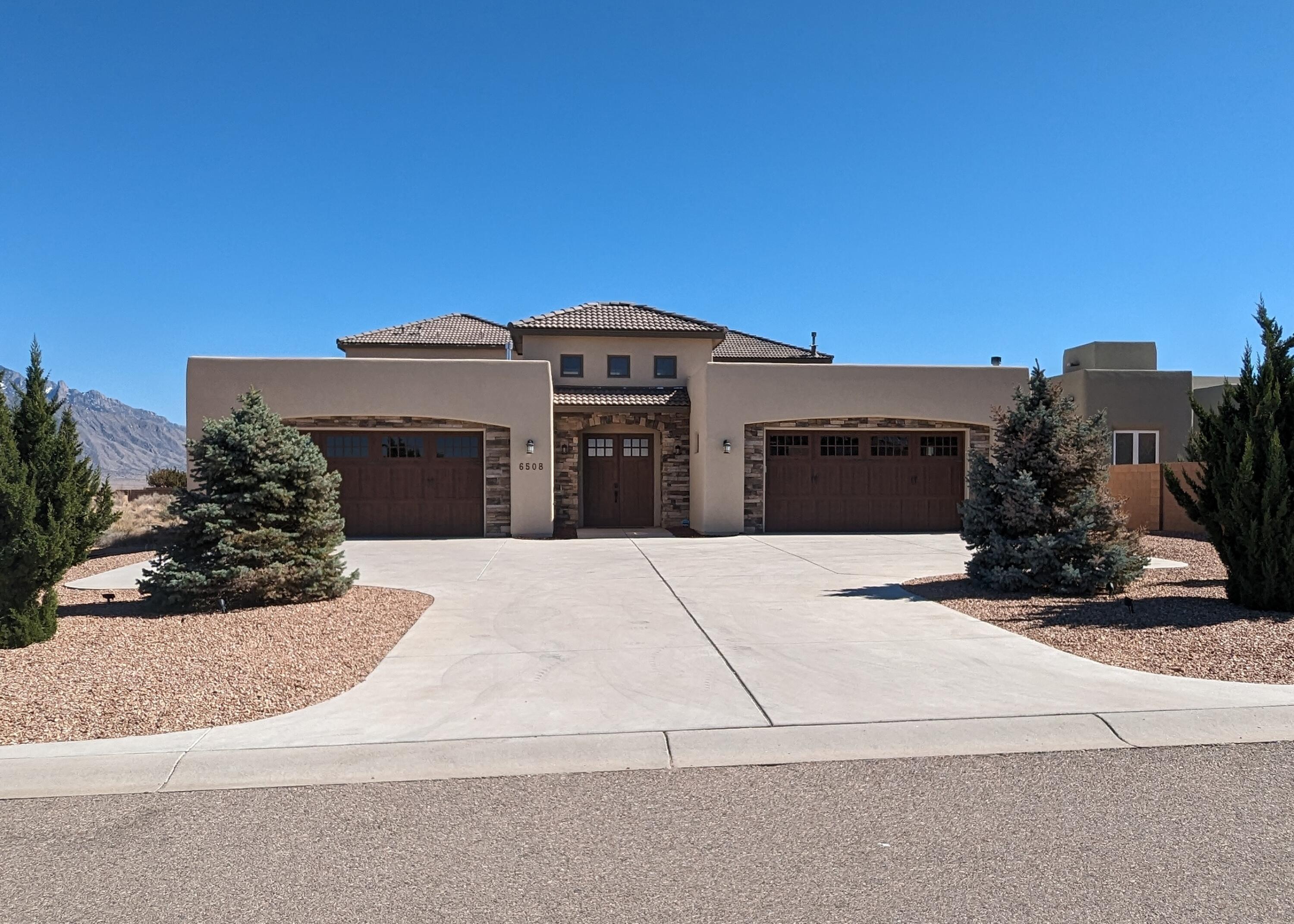 6508 Icarian Road NE, Rio Rancho, NM 