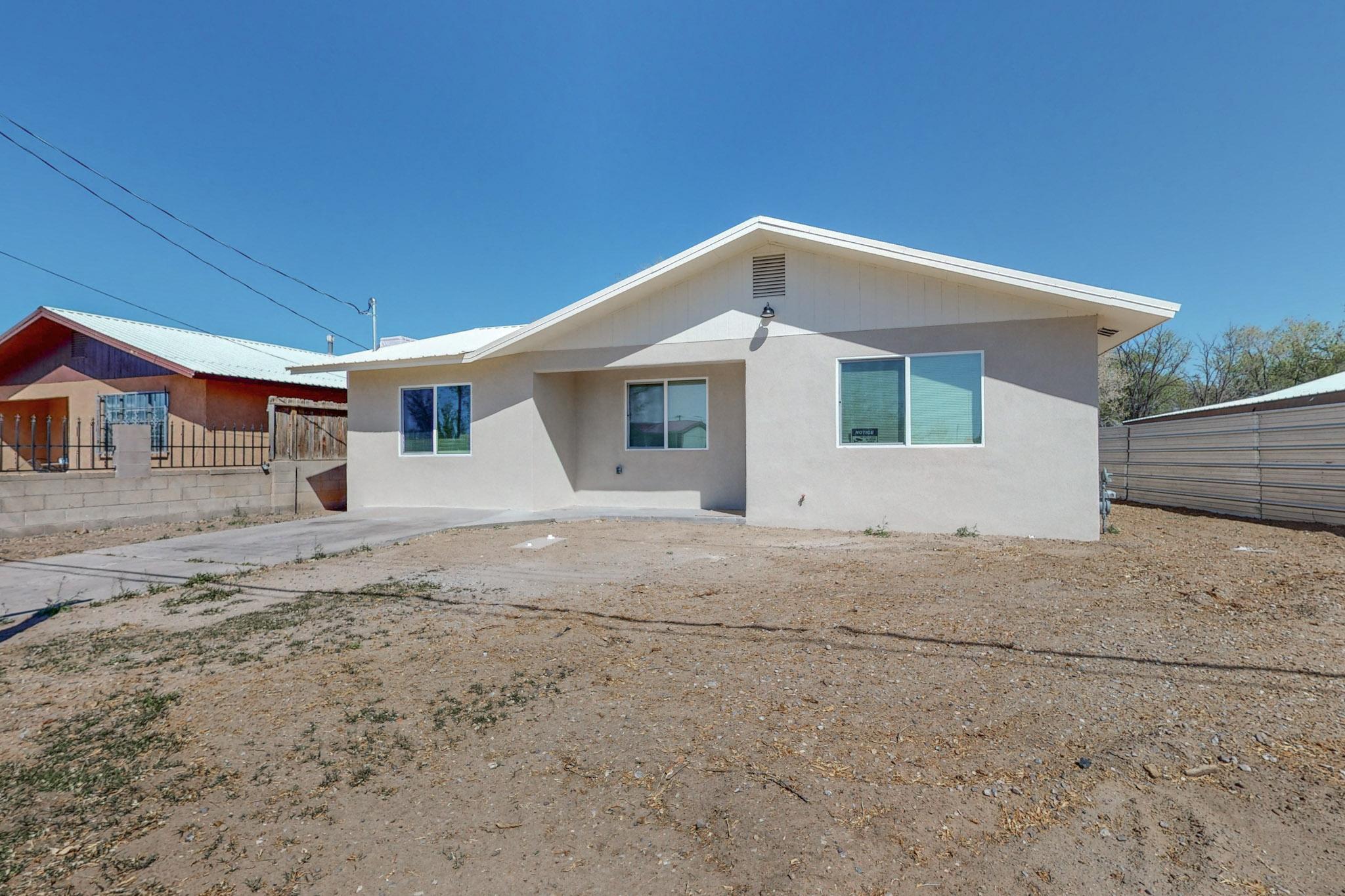406 S Third Street, Belen, New Mexico 87002, 3 Bedrooms Bedrooms, ,2 BathroomsBathrooms,Residential,For Sale,406 S Third Street,1060341