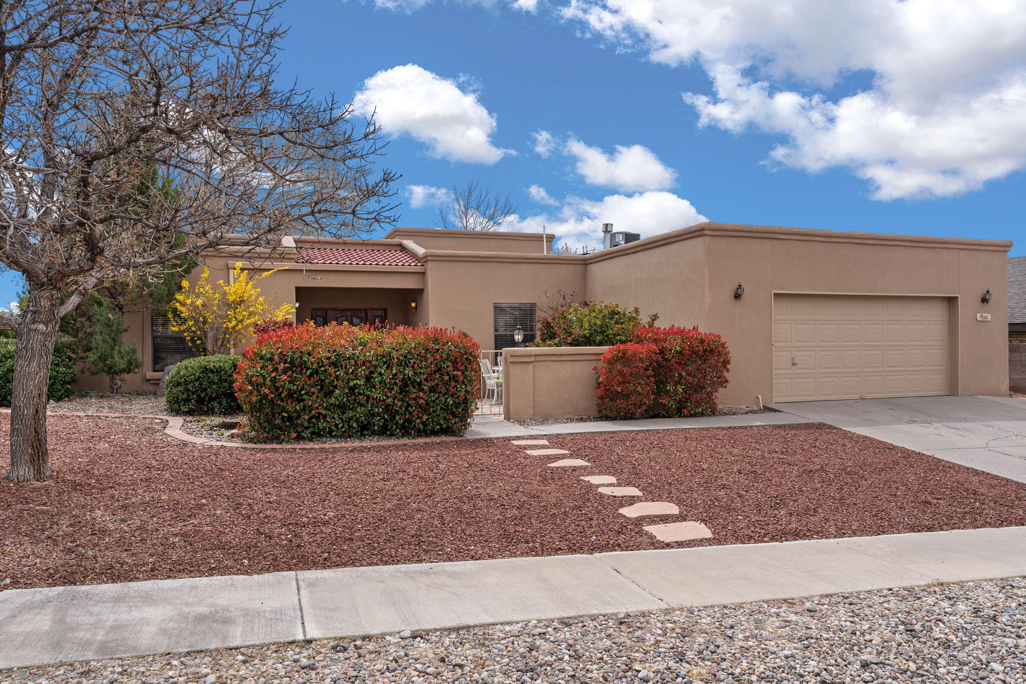 9544 Palomas Avenue NE, Albuquerque, NM 