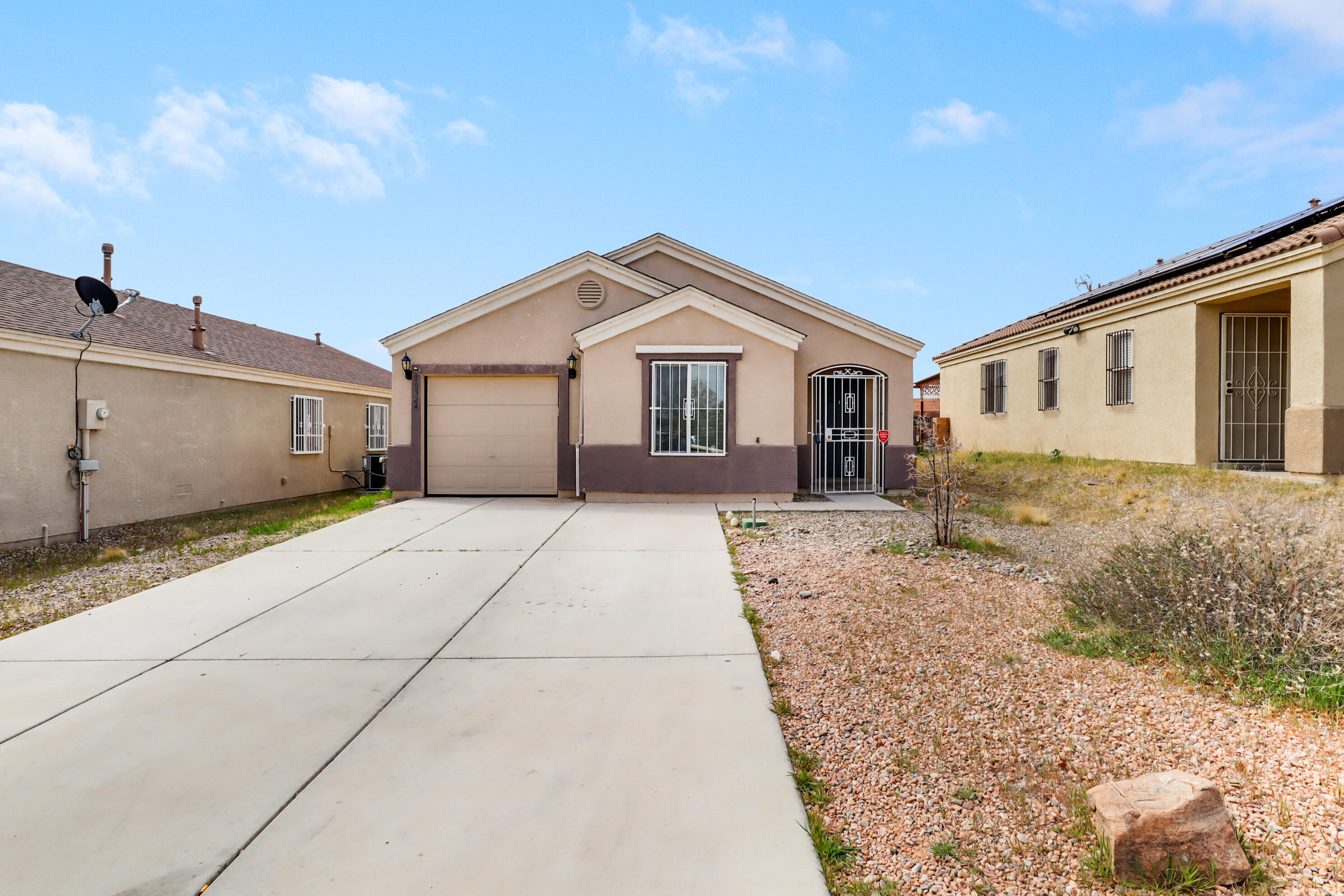 Welcome to this cozy HOME. 3 Bedroom 2 Bathroom and 1 car garage.   Conveniently located near shopping centers, dining and schools.  New Appliances, new flooring throughout the home. Proud owner very well keep.  Ready to make it your own.