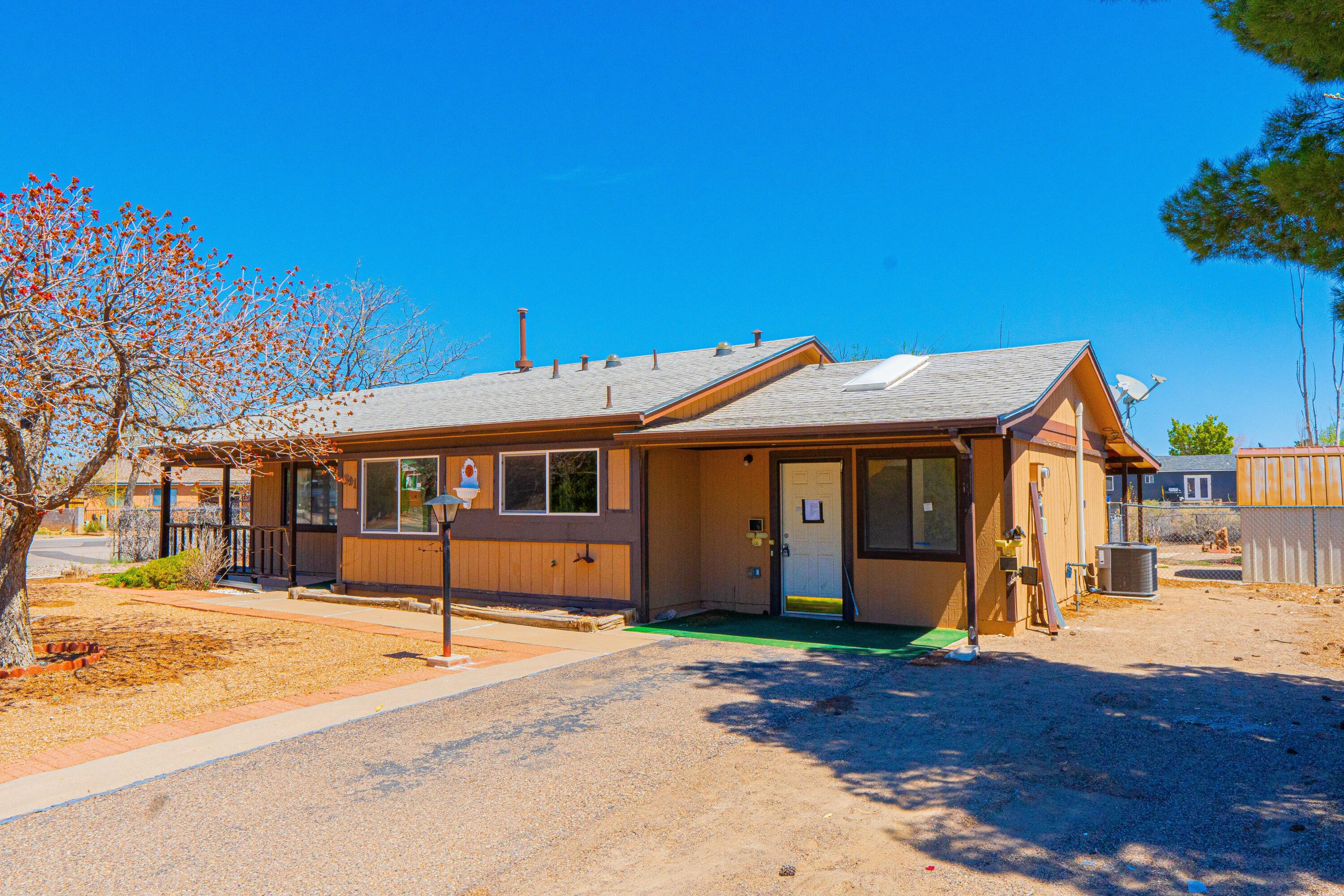 391 Timor Road SE, Rio Rancho, NM 