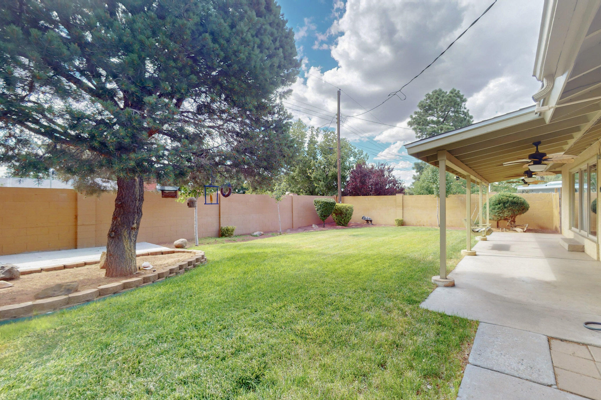 3559 Colorado Street NE, Albuquerque, New Mexico 87110, 4 Bedrooms Bedrooms, ,2 BathroomsBathrooms,Residential,For Sale,3559 Colorado Street NE,1060723