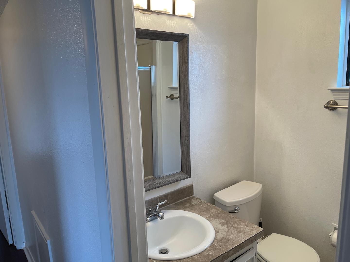 3808 Lafayette Drive, Albuquerque, New Mexico 87107, 3 Bedrooms Bedrooms, ,2 BathroomsBathrooms,Residential Lease,For Rent,3808 Lafayette Drive,1060787