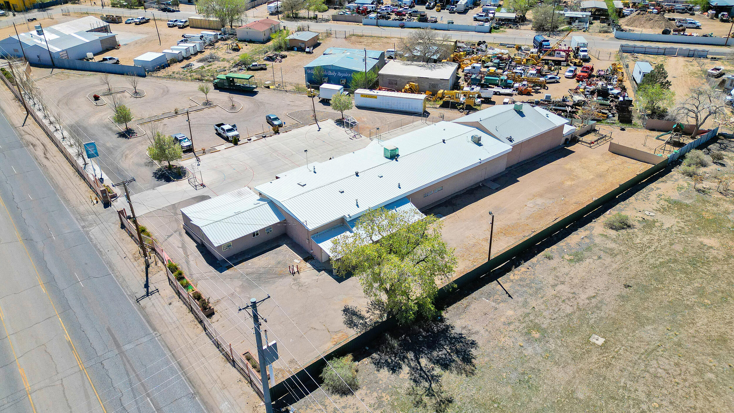 1119 Old Coors Drive SW, Albuquerque, New Mexico 87121, ,Commercial Sale,For Sale,1119 Old Coors Drive SW,1060815