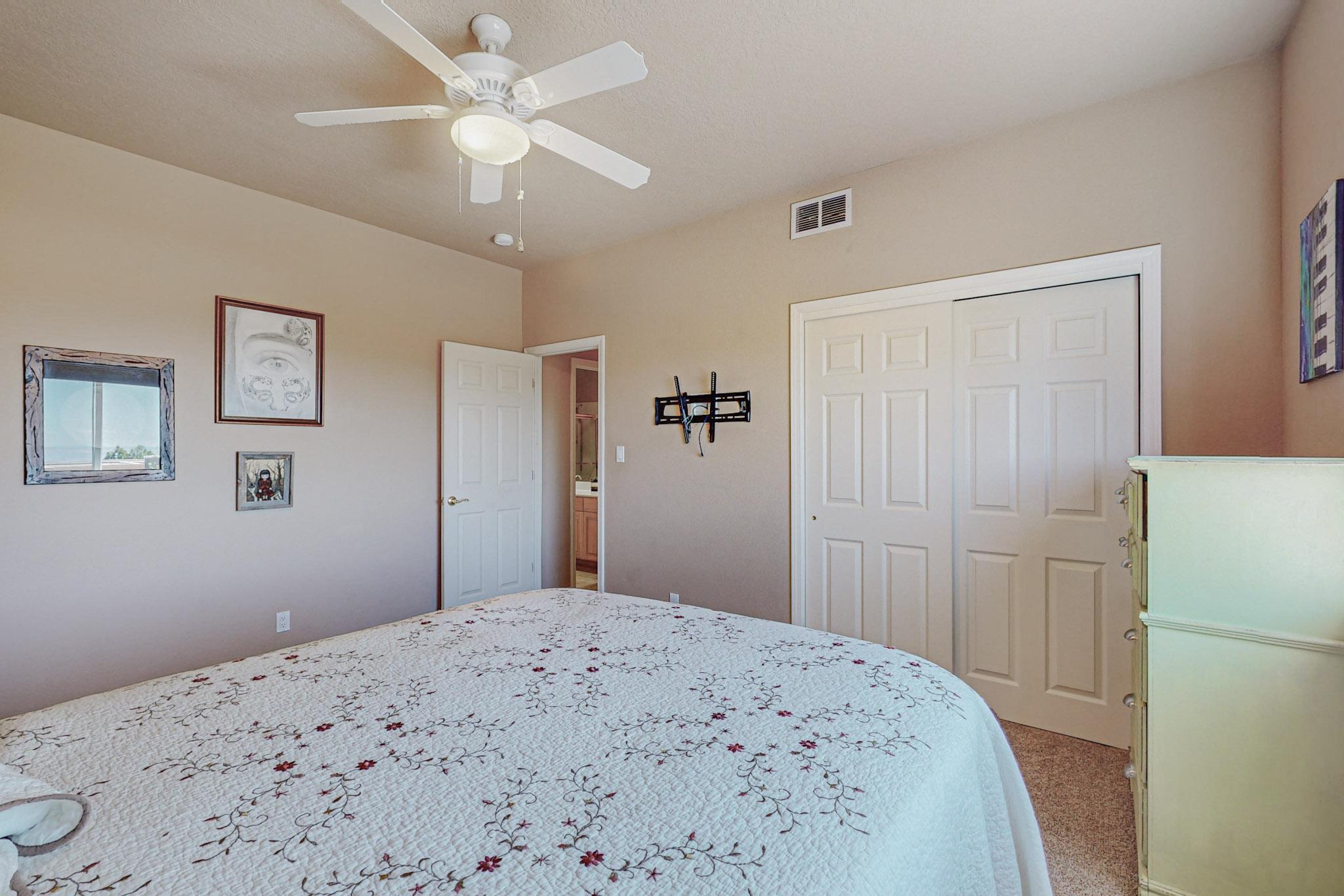 1720 Valdez Drive NE, Albuquerque, New Mexico 87112, 4 Bedrooms Bedrooms, ,3 BathroomsBathrooms,Residential,For Sale,1720 Valdez Drive NE,1060941