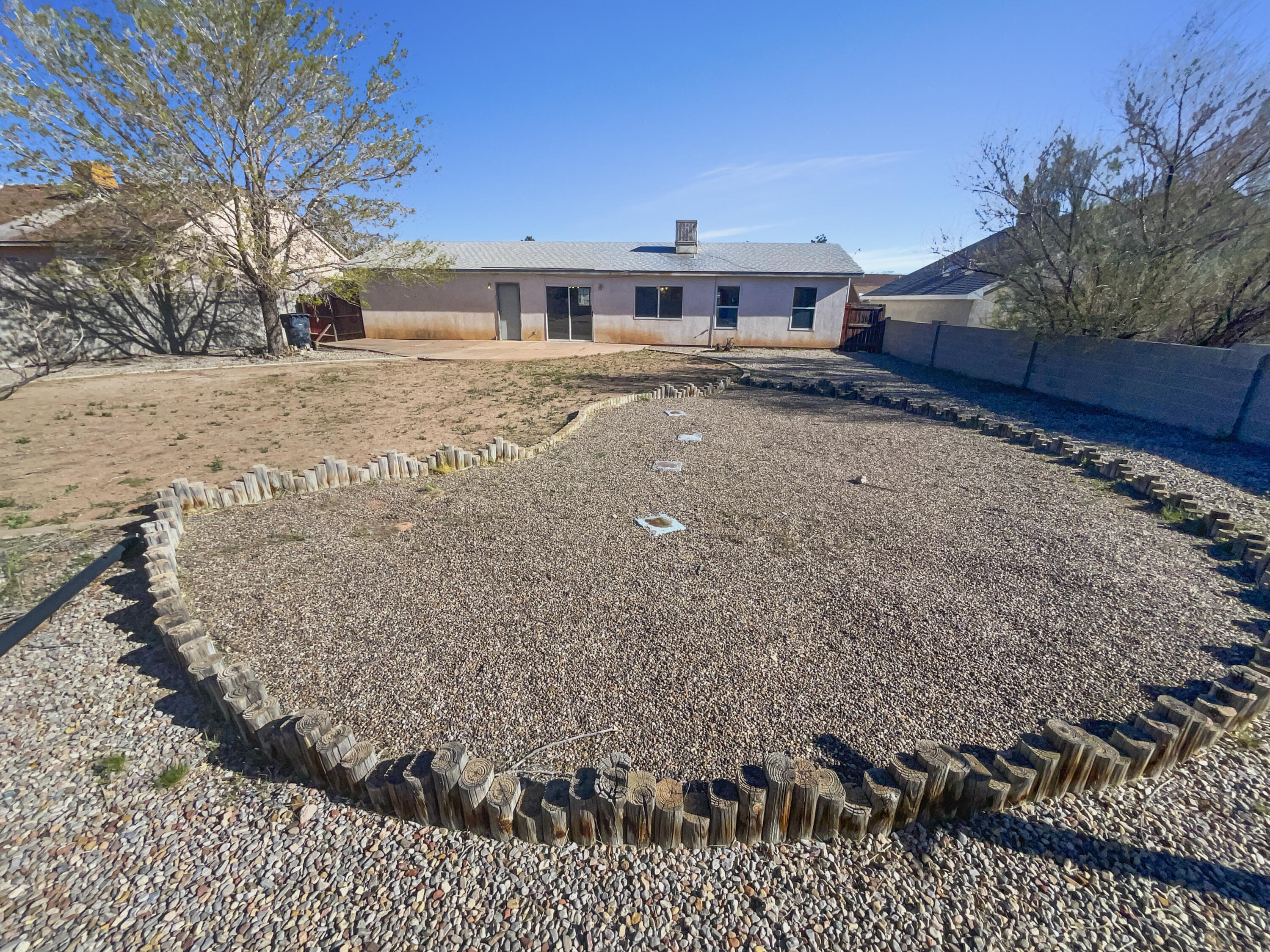 6916 Topeka Hills Drive NE, Rio Rancho, New Mexico 87144, 3 Bedrooms Bedrooms, ,2 BathroomsBathrooms,Residential,For Sale,6916 Topeka Hills Drive NE,1060952