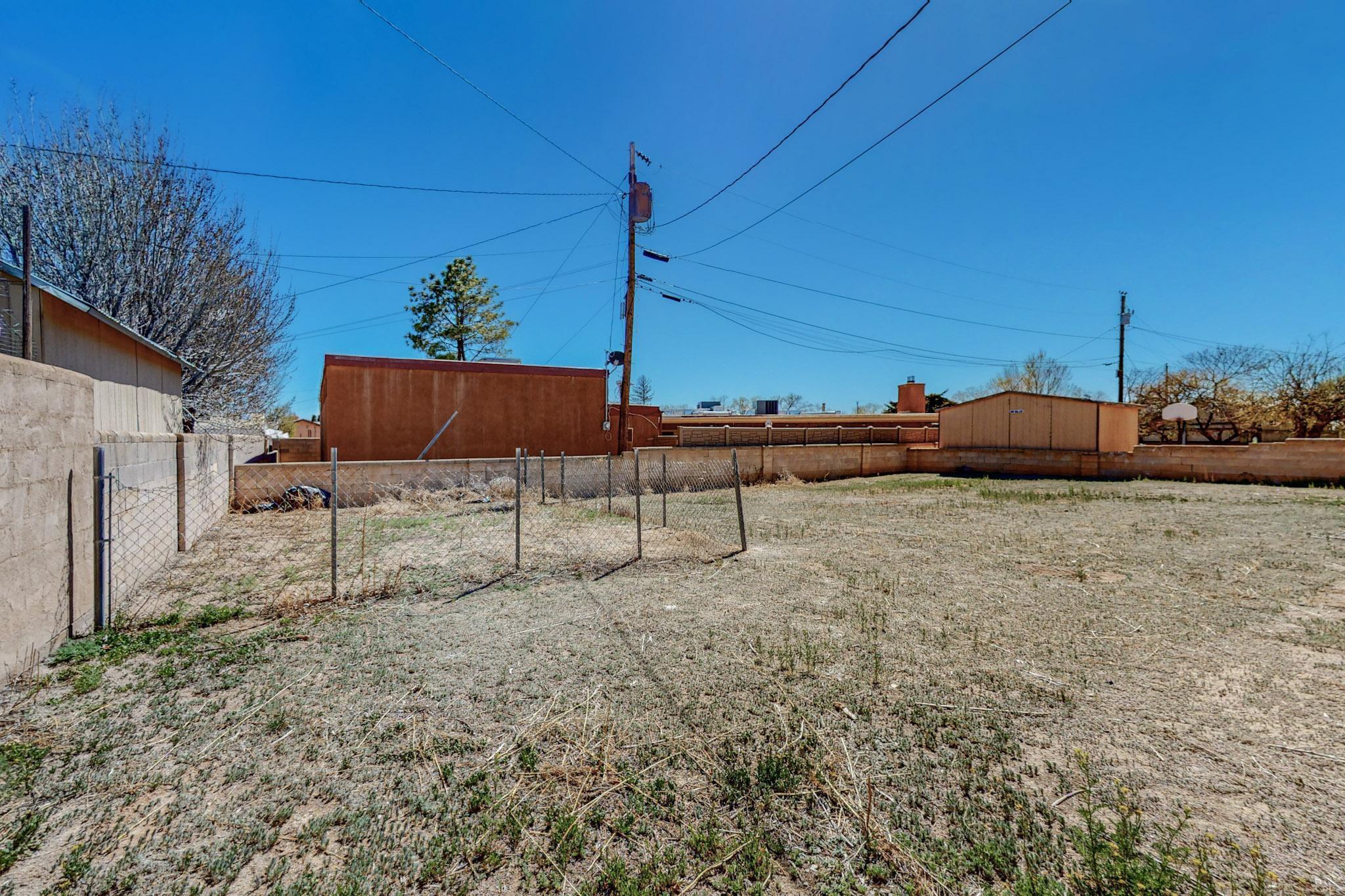 825 Jackson Avenue, Grants, New Mexico 87020, 3 Bedrooms Bedrooms, ,2 BathroomsBathrooms,Residential,For Sale,825 Jackson Avenue,1060981