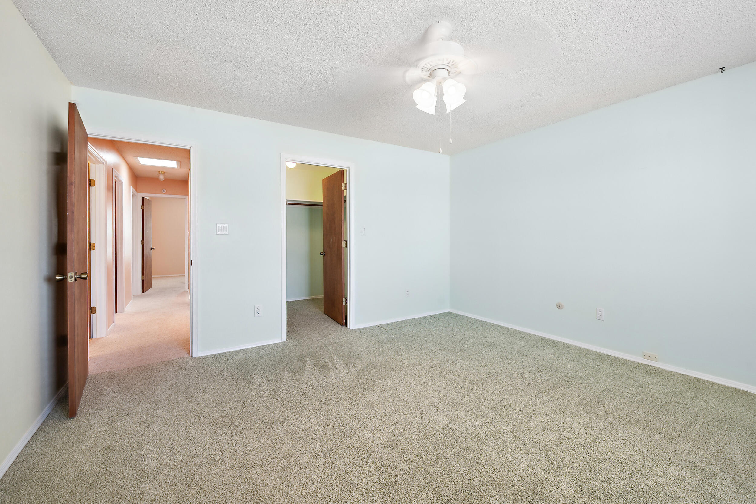 2701 Eastridge Drive NE, Albuquerque, New Mexico 87112, 4 Bedrooms Bedrooms, ,2 BathroomsBathrooms,Residential,For Sale,2701 Eastridge Drive NE,1060999