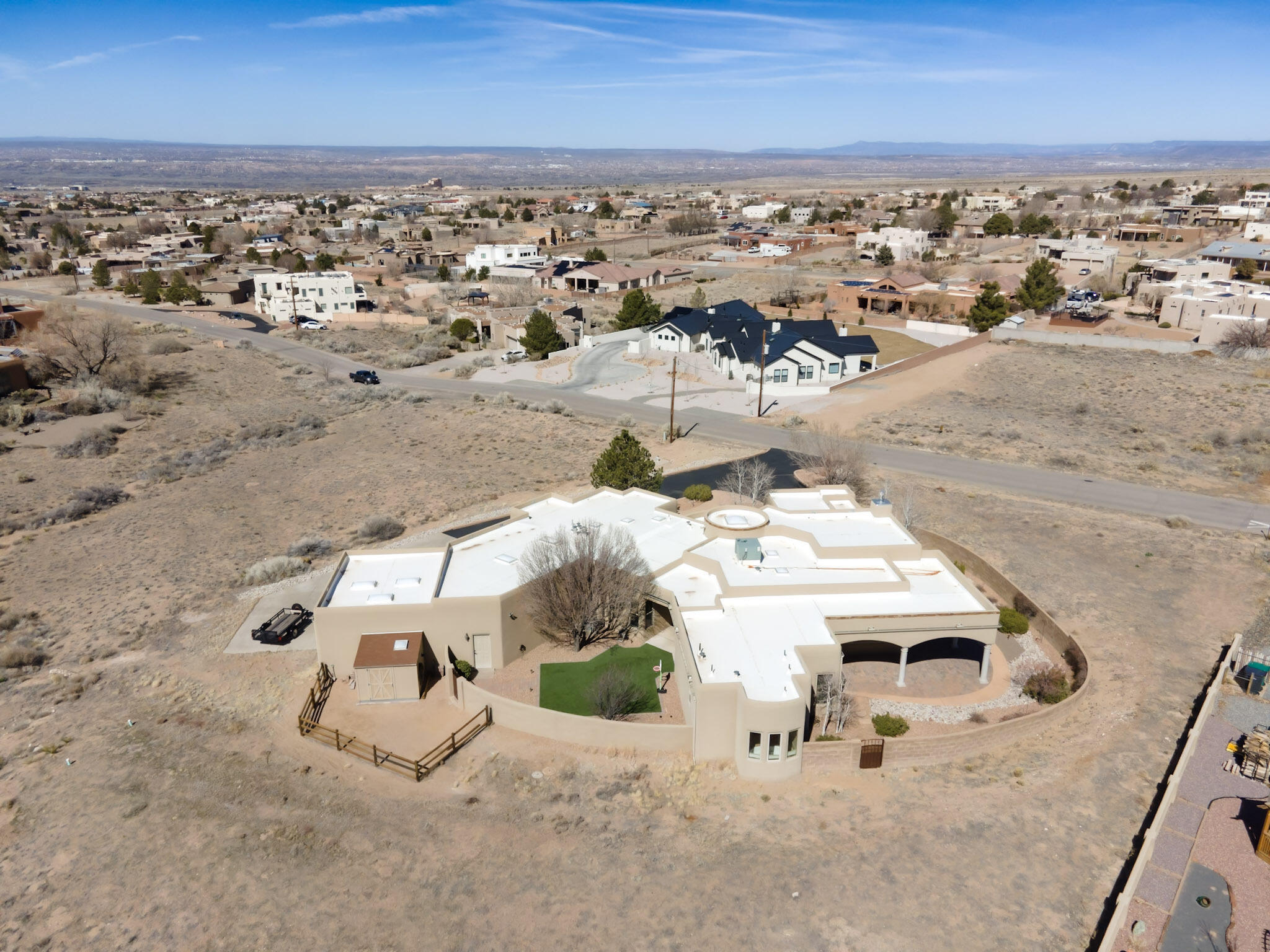 9500 Eagle Rock Avenue NE, Albuquerque, New Mexico 87122, 4 Bedrooms Bedrooms, ,3 BathroomsBathrooms,Residential,For Sale,9500 Eagle Rock Avenue NE,1061029