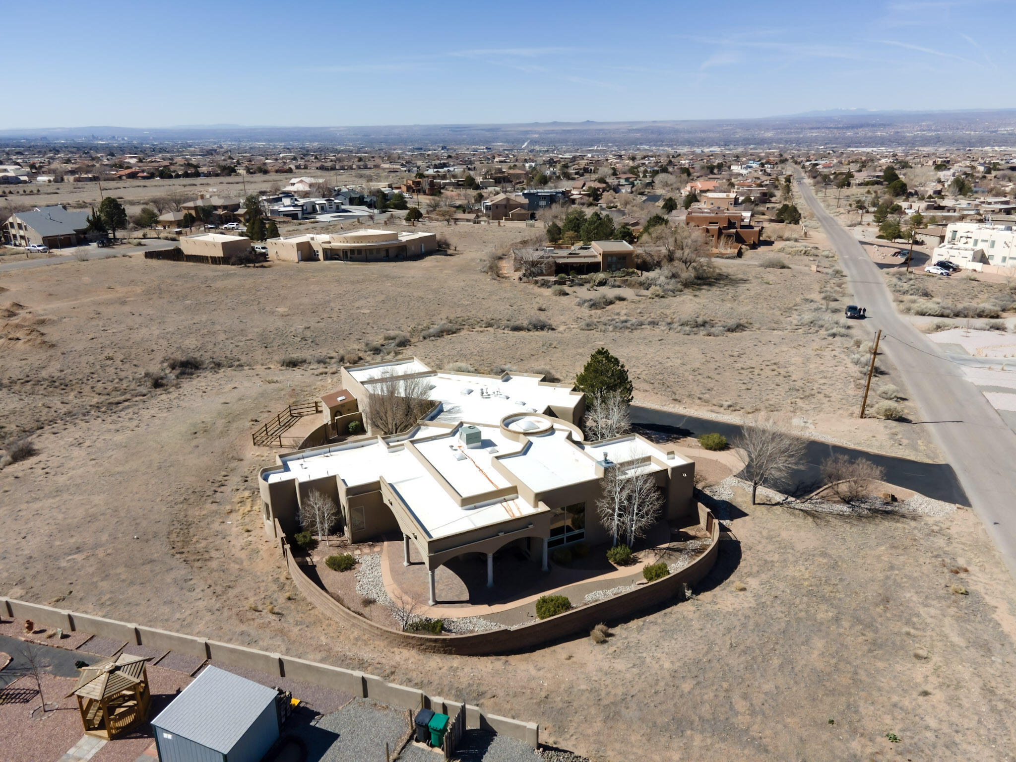 9500 Eagle Rock Avenue NE, Albuquerque, New Mexico 87122, 4 Bedrooms Bedrooms, ,3 BathroomsBathrooms,Residential,For Sale,9500 Eagle Rock Avenue NE,1061029